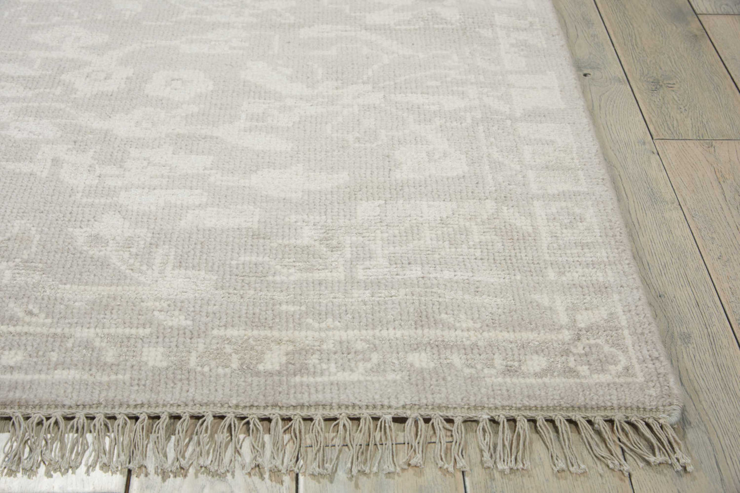 Nourison Home Elan  Silver  Traditional