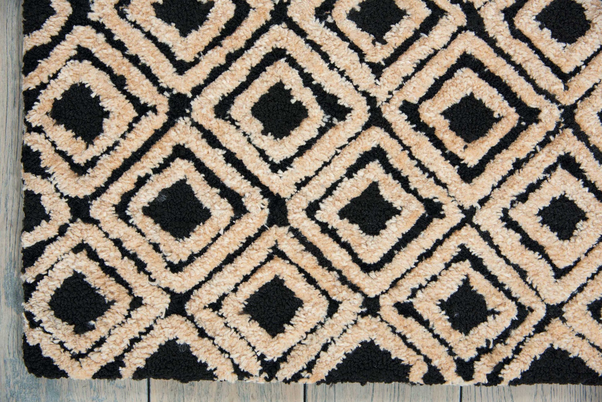 Nourison Home Deco Mod  Black Beige  Transitional