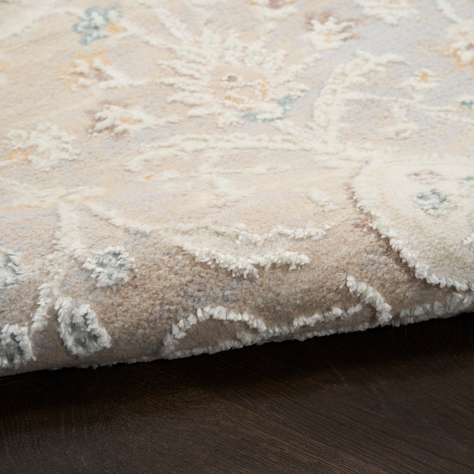 Nourison Home Isla  Light Grey  Traditional