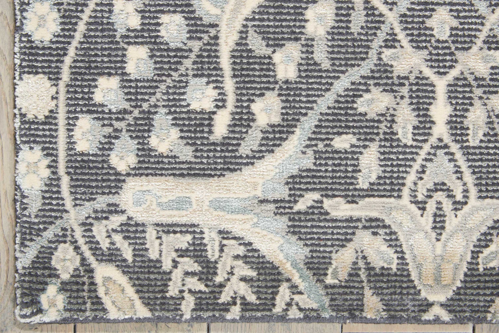 Nourison Home Luminance  Graphite  Transitional