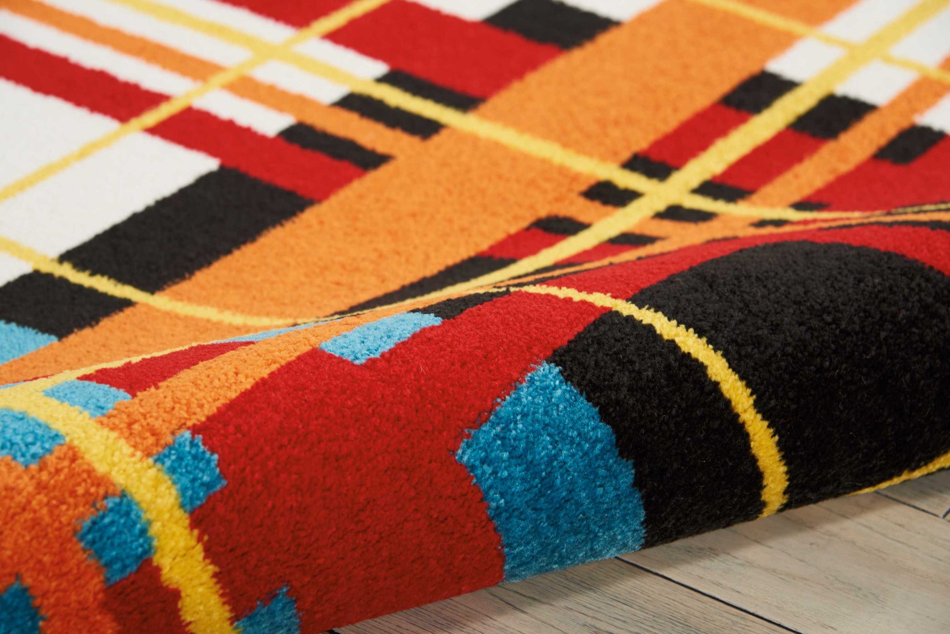 Nourison Home Oakdale  Red  Contemporary