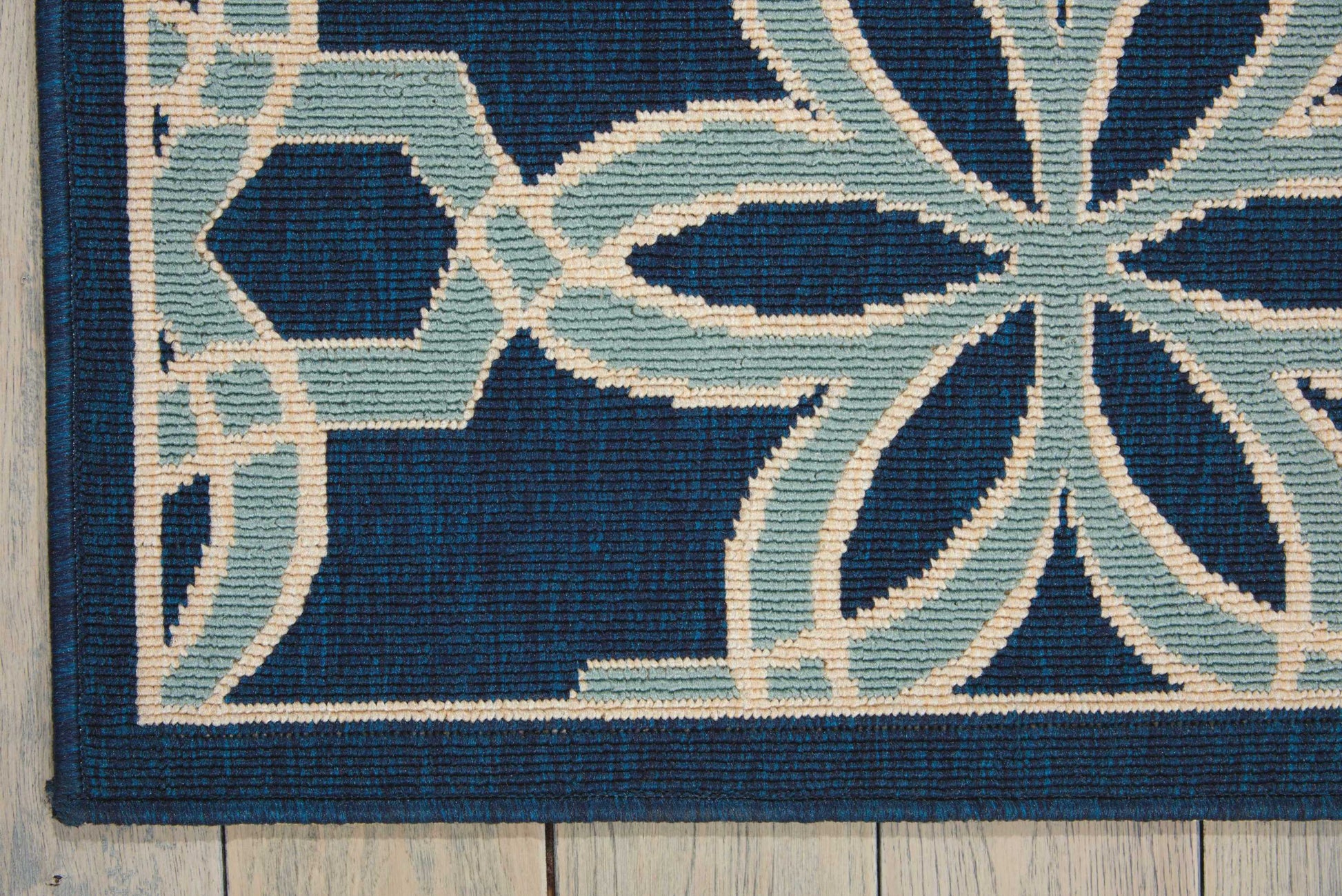 Nourison Home Caribbean  Navy  Transitional