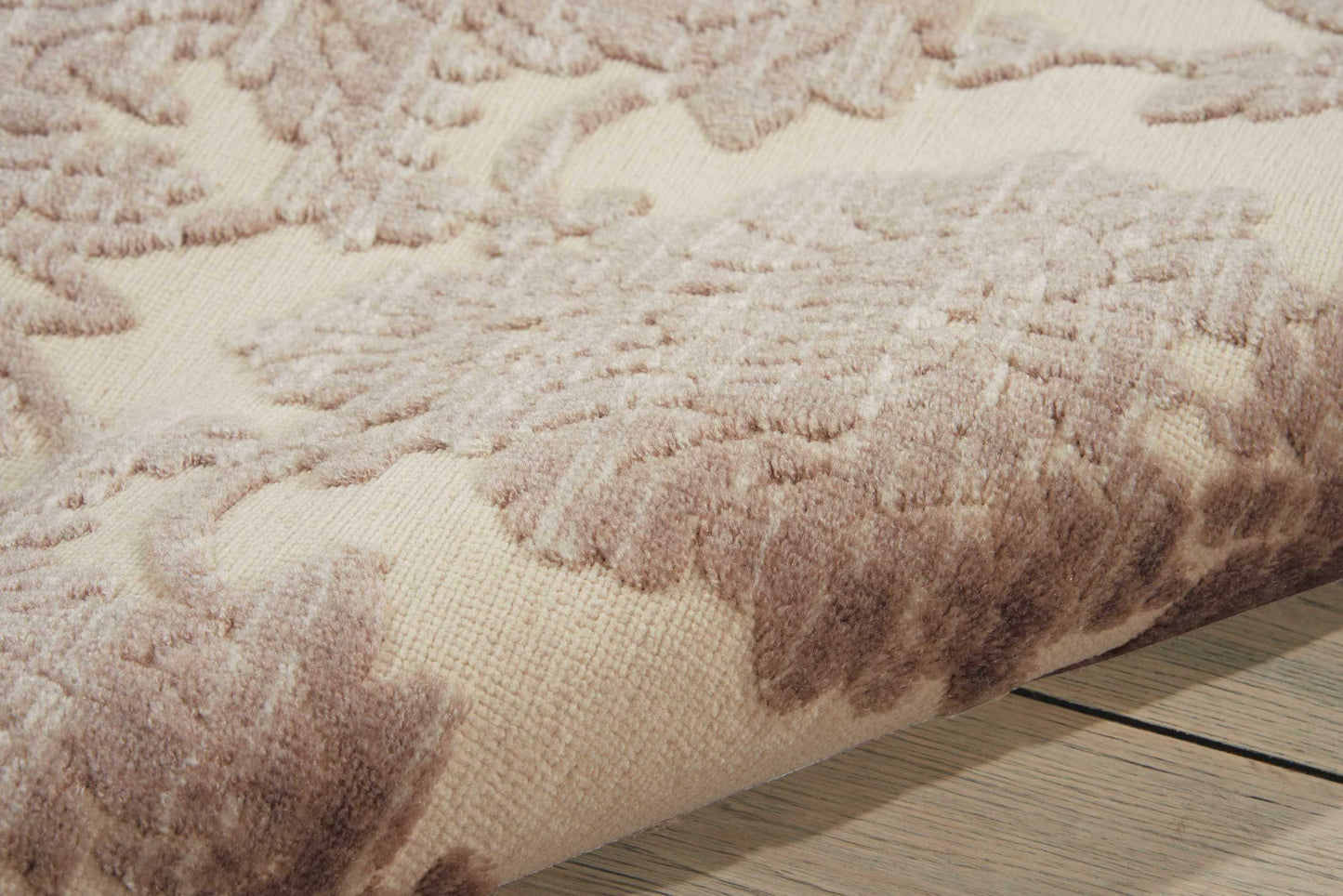 Nourison Home Graphic Illusions  Ivory Latte  Transitional