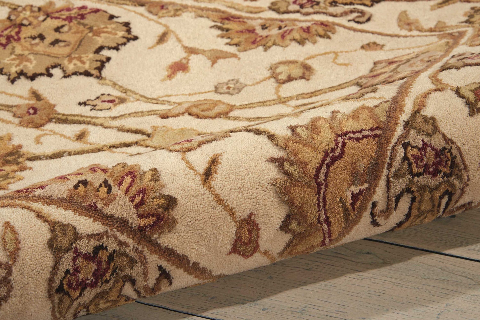 Nourison Home Nourison 3000  Ivory  Traditional