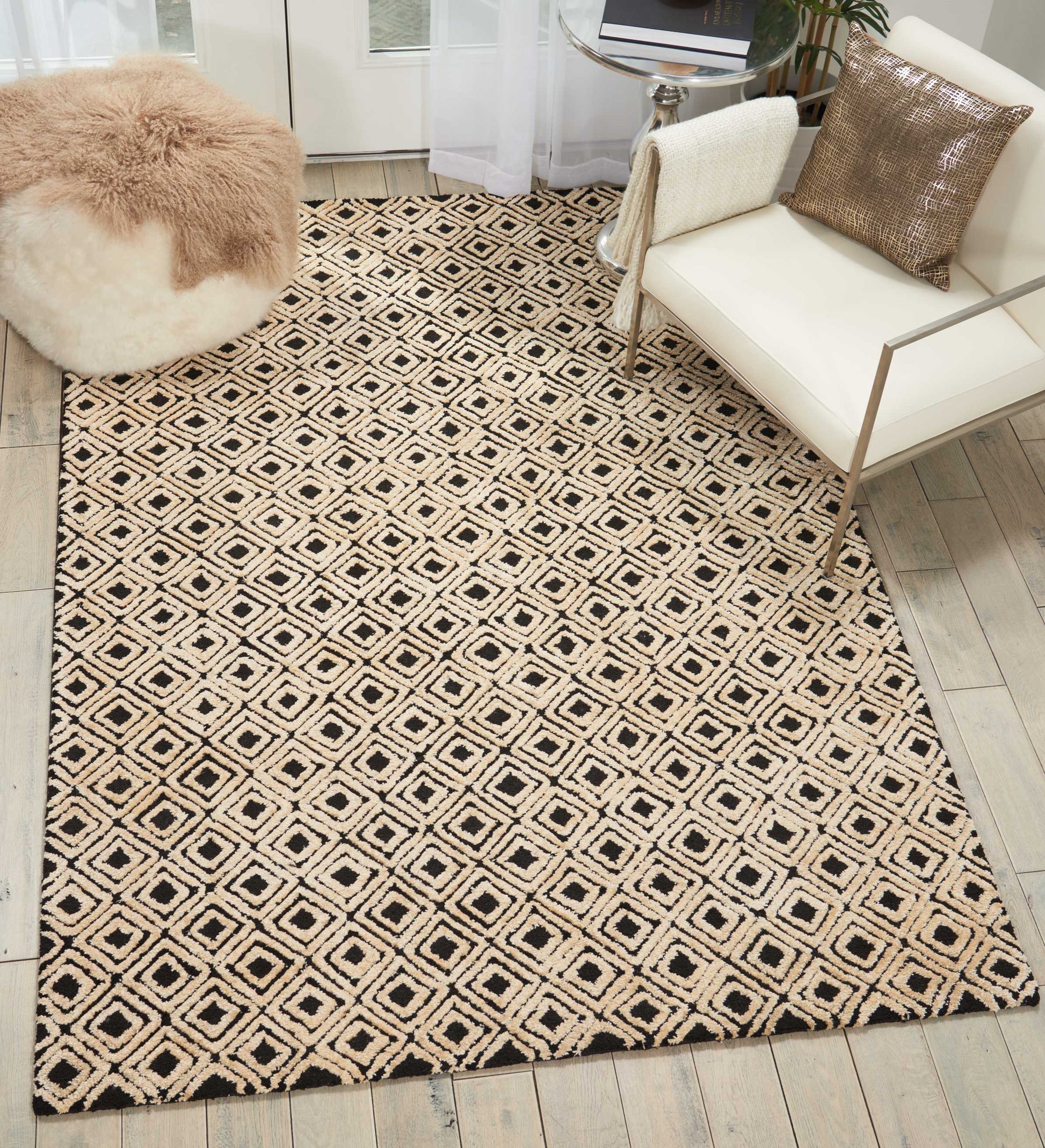 Nourison Home Deco Mod  Black Beige  Transitional
