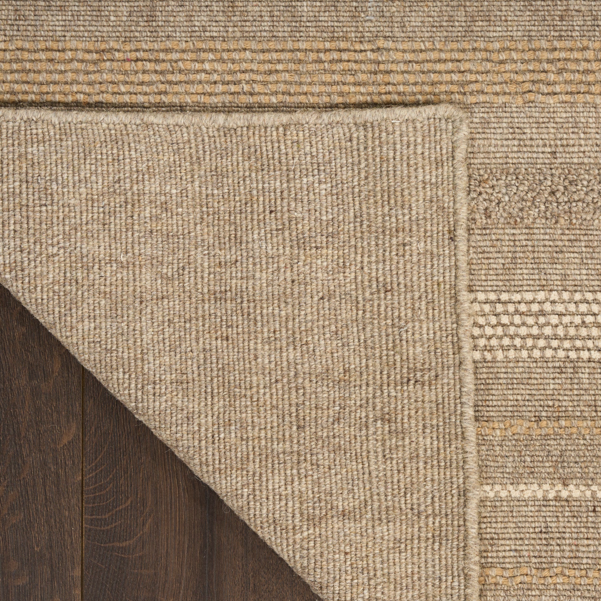 Nourison Home Embrace  Natural  Contemporary