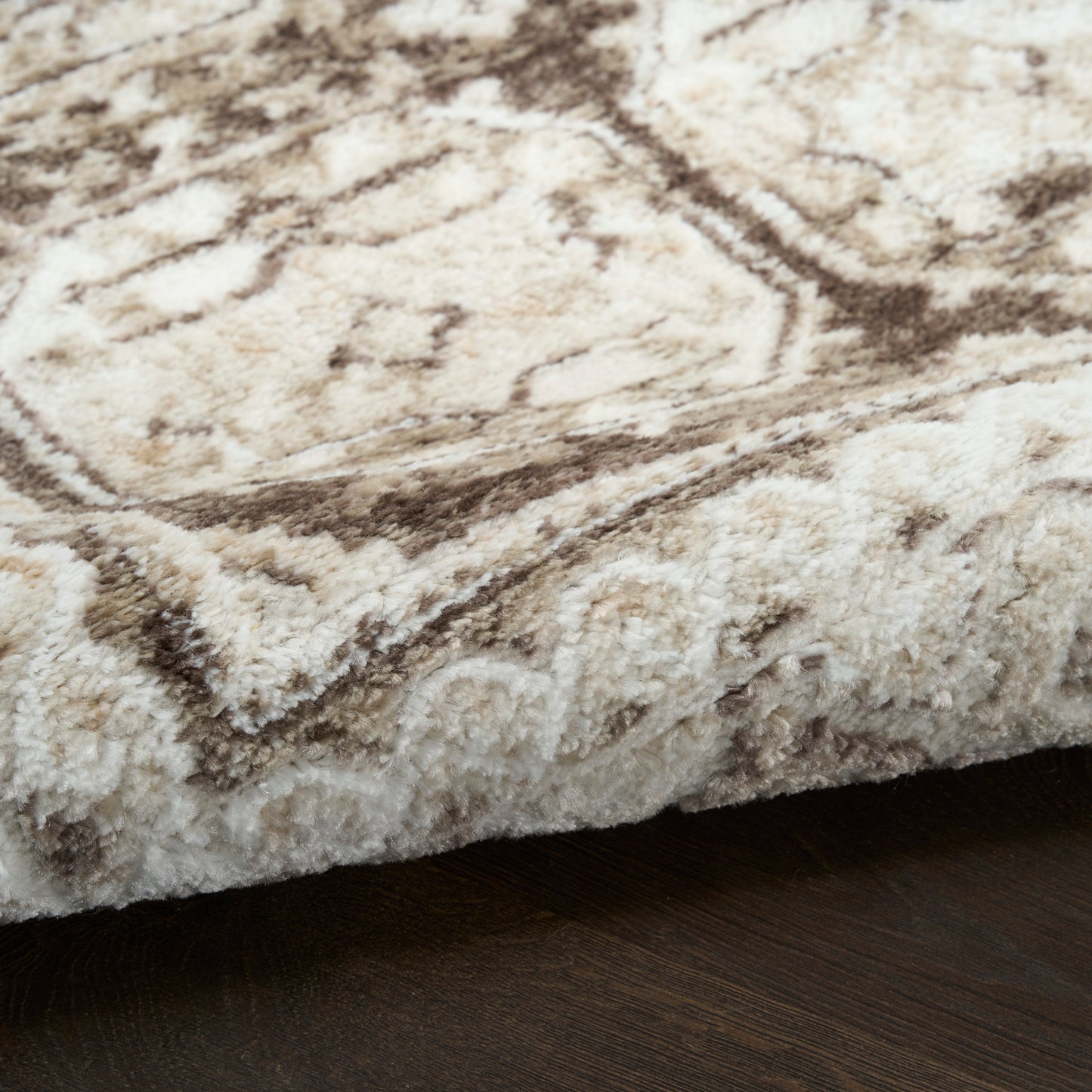 Nourison Home Dekor  Ivory Brown  Traditional