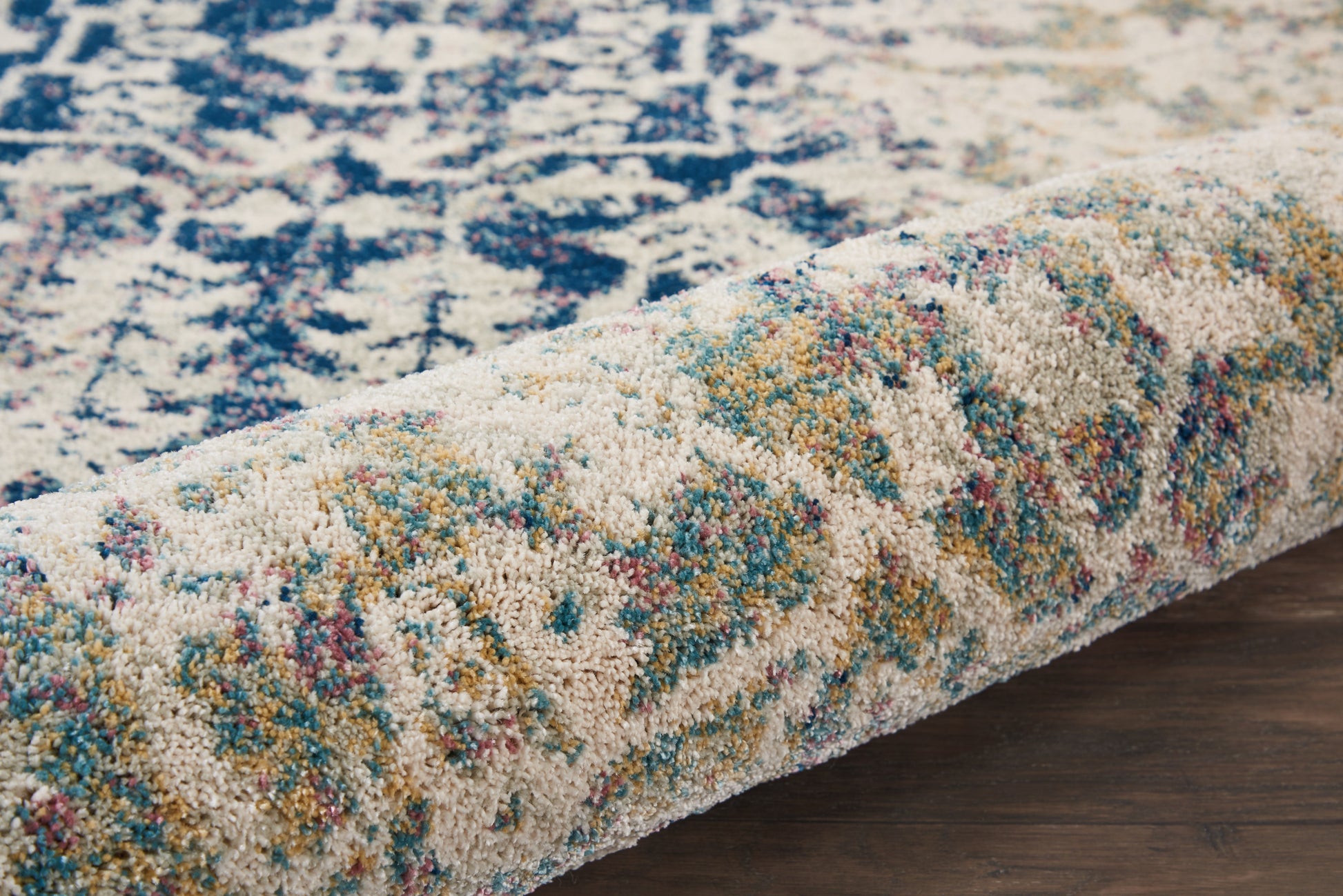 Nourison Home Fusion  Cream Blue  Transitional