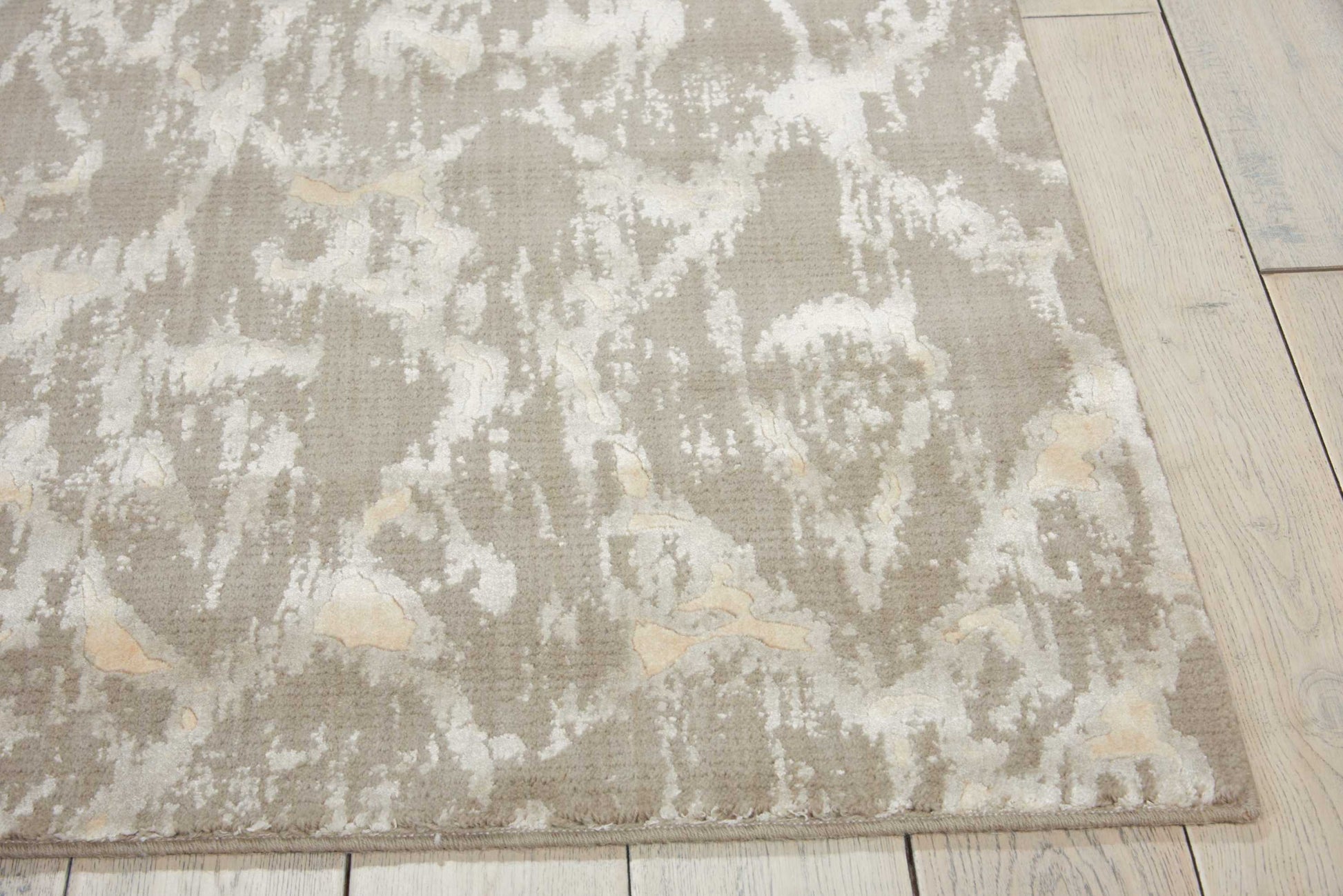 Nourison Home Nepal  Quartz  Transitional
