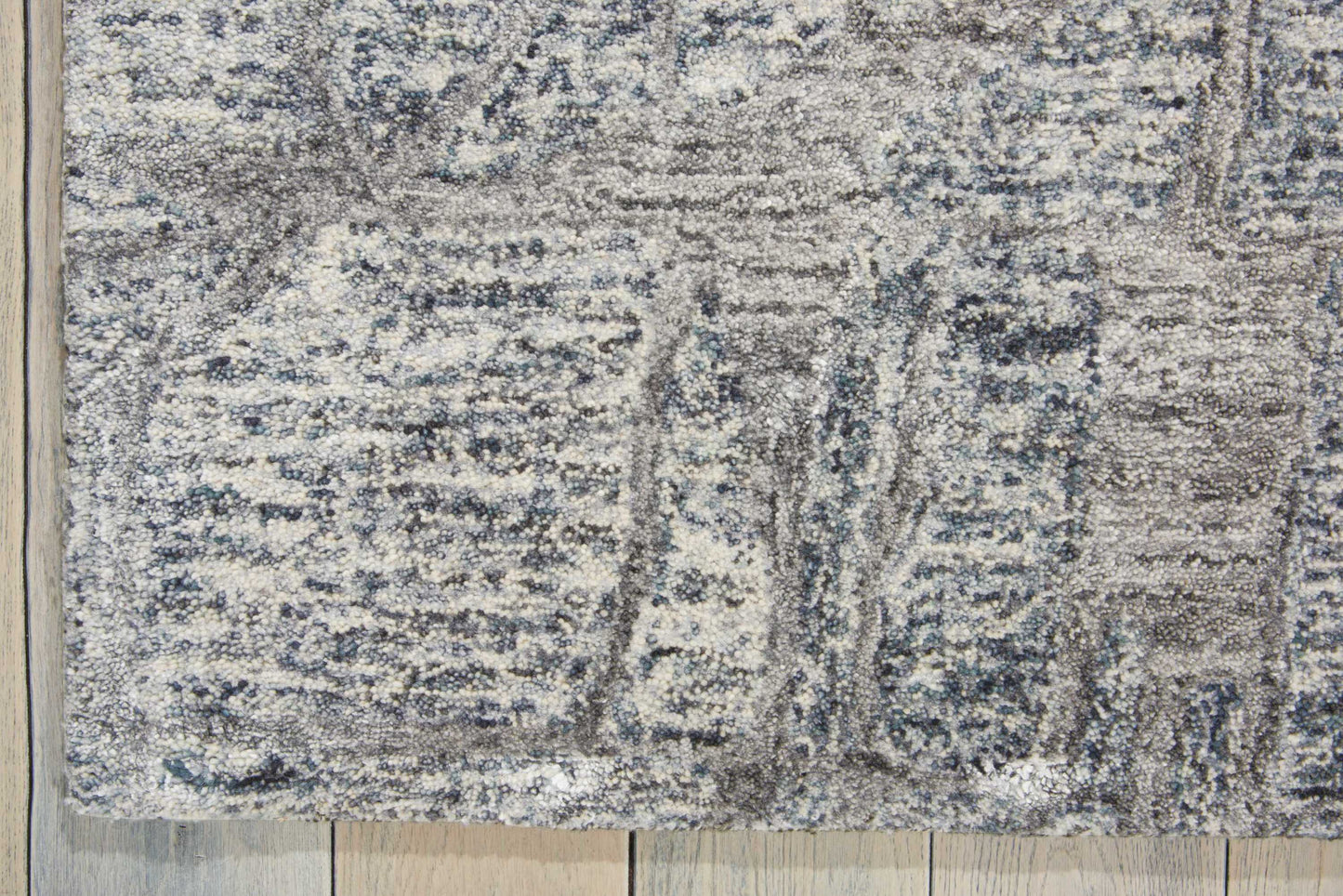 Nourison Home Gemstone  Hematite  Contemporary