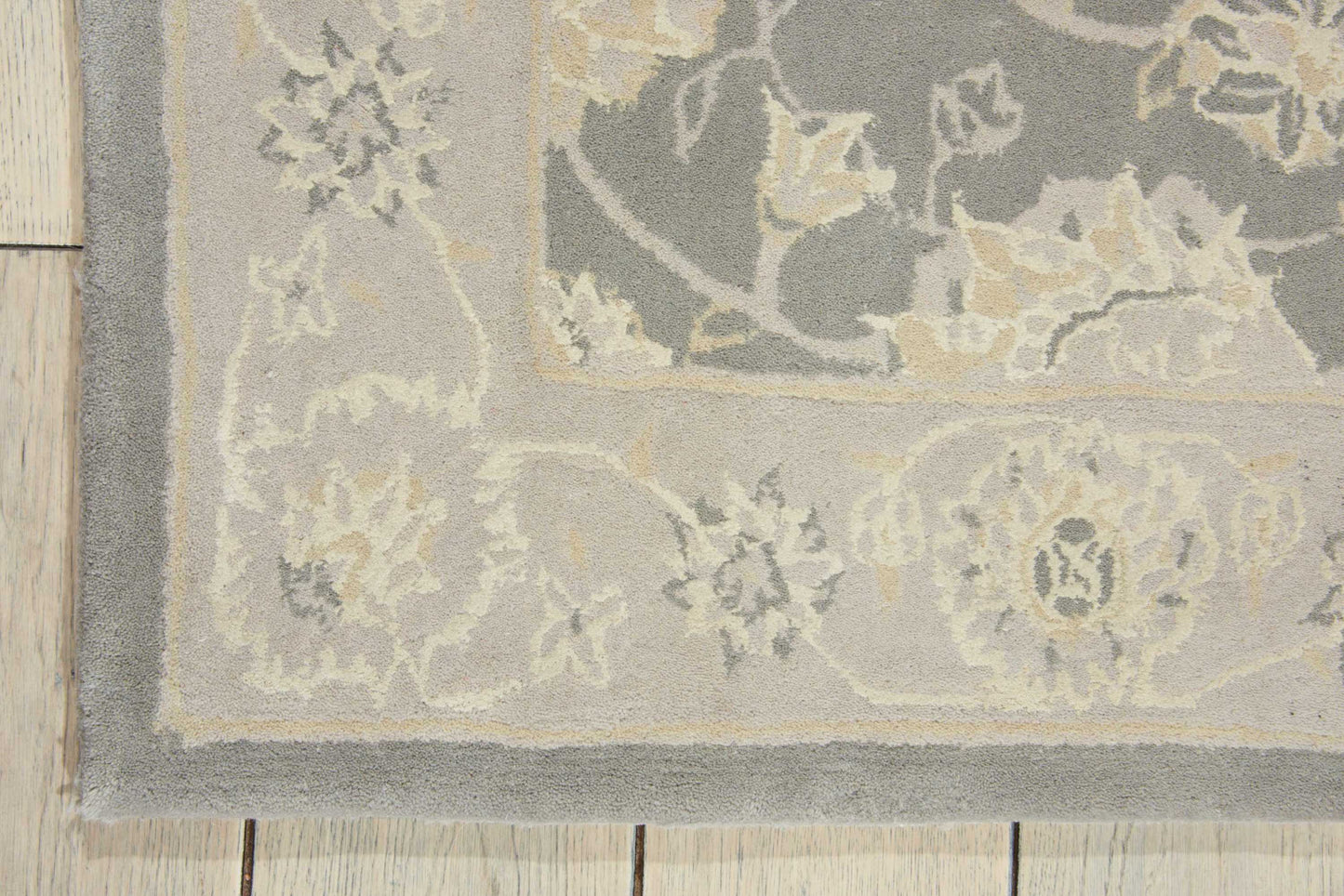 Nourison Home Nourison 2000  Slate  Traditional