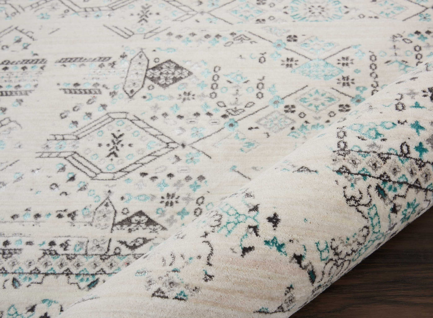 Nourison Home Silver Screen  Ivory Teal  Transitional