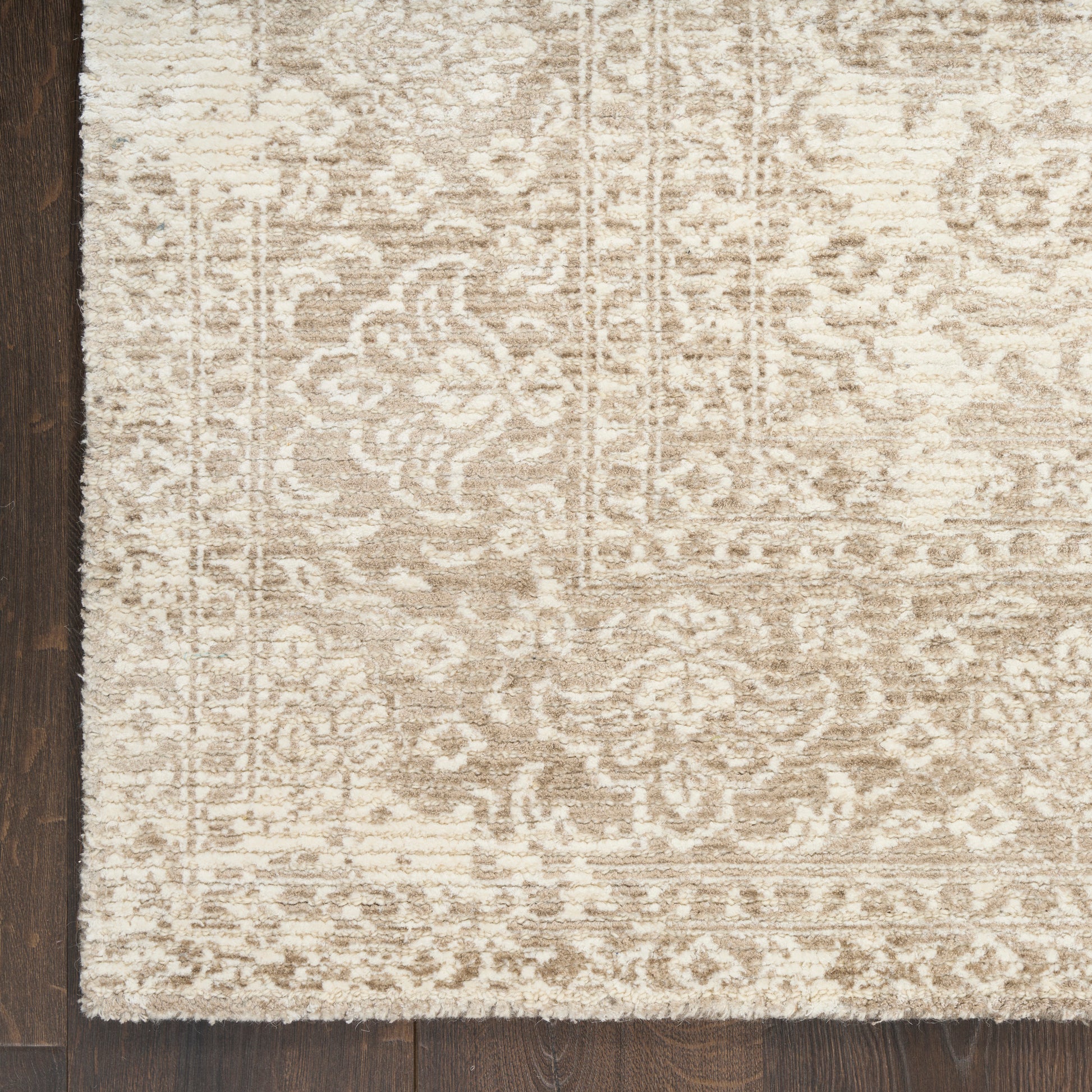Nourison Home Azalea  Ivory Beige  Traditional