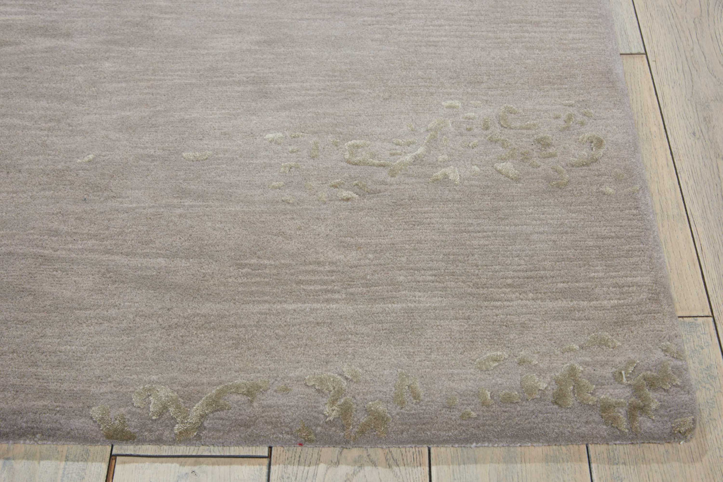 Nourison Home Opaline  Silver  Transitional