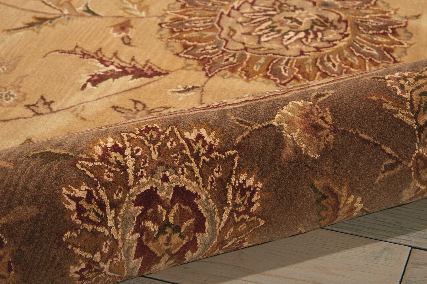 Nourison Home Nourison 2000  Beige  Traditional