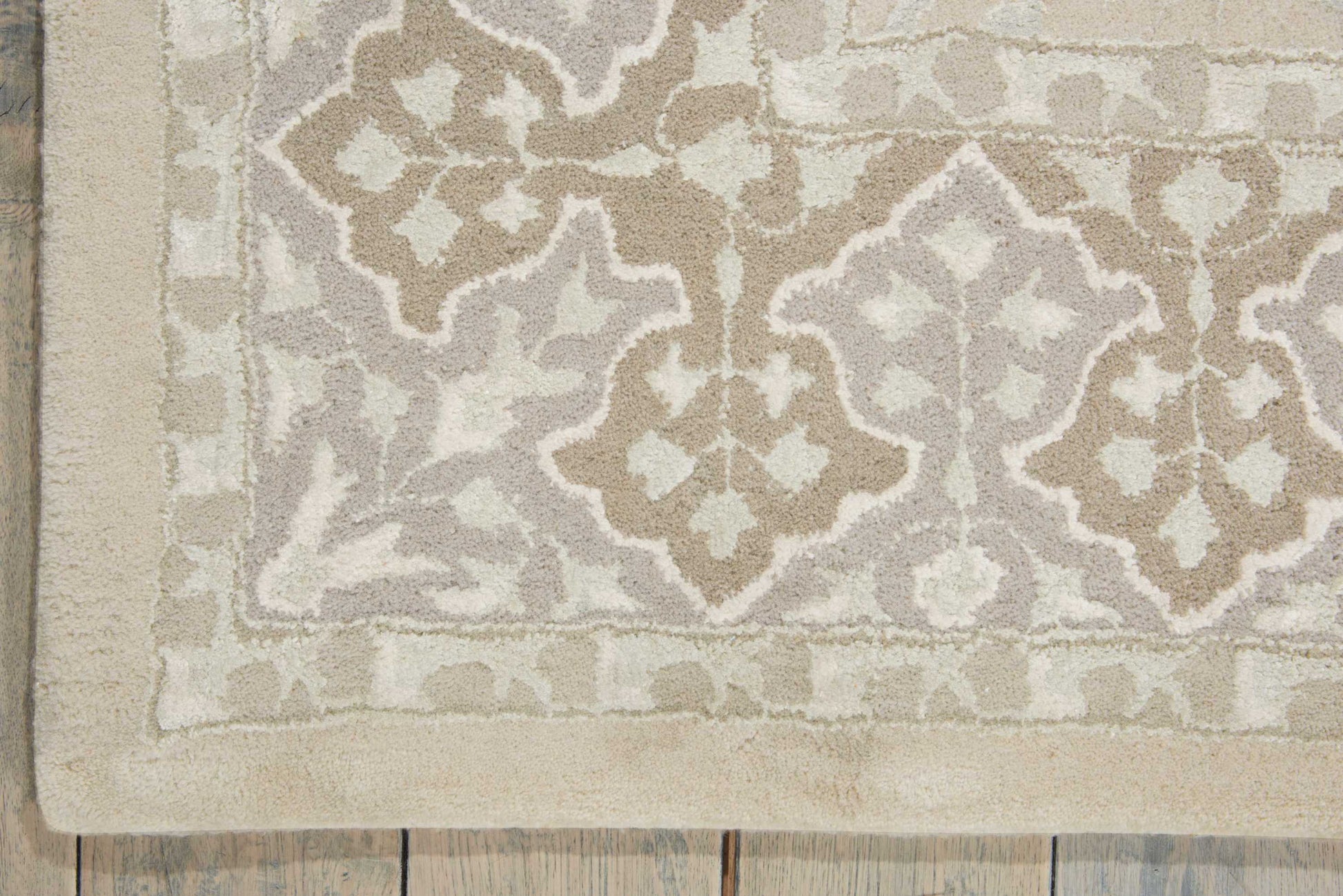 Nourison Home Symphony  Sand  Traditional