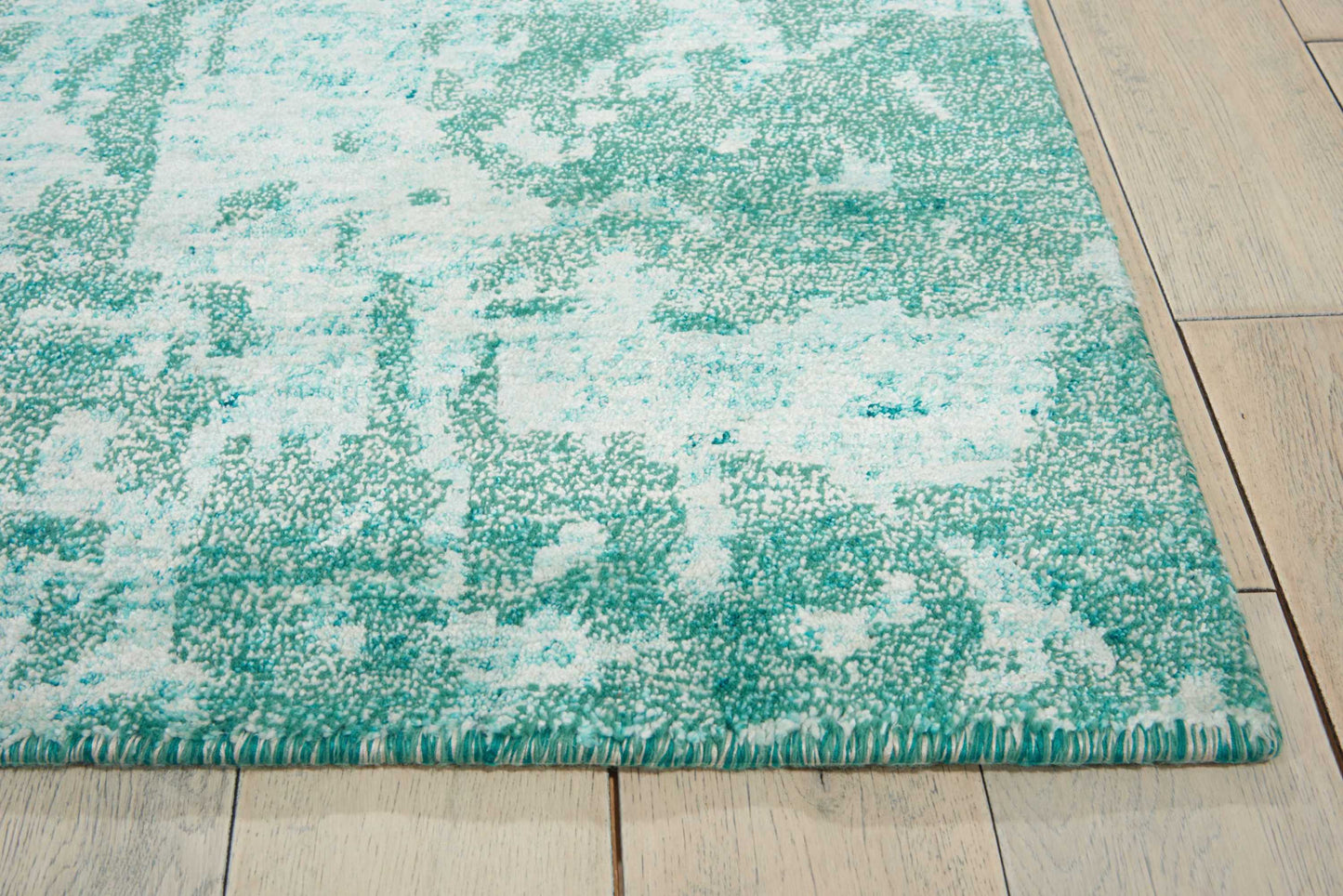 Nourison Home Silk Shadows  Marine  Transitional