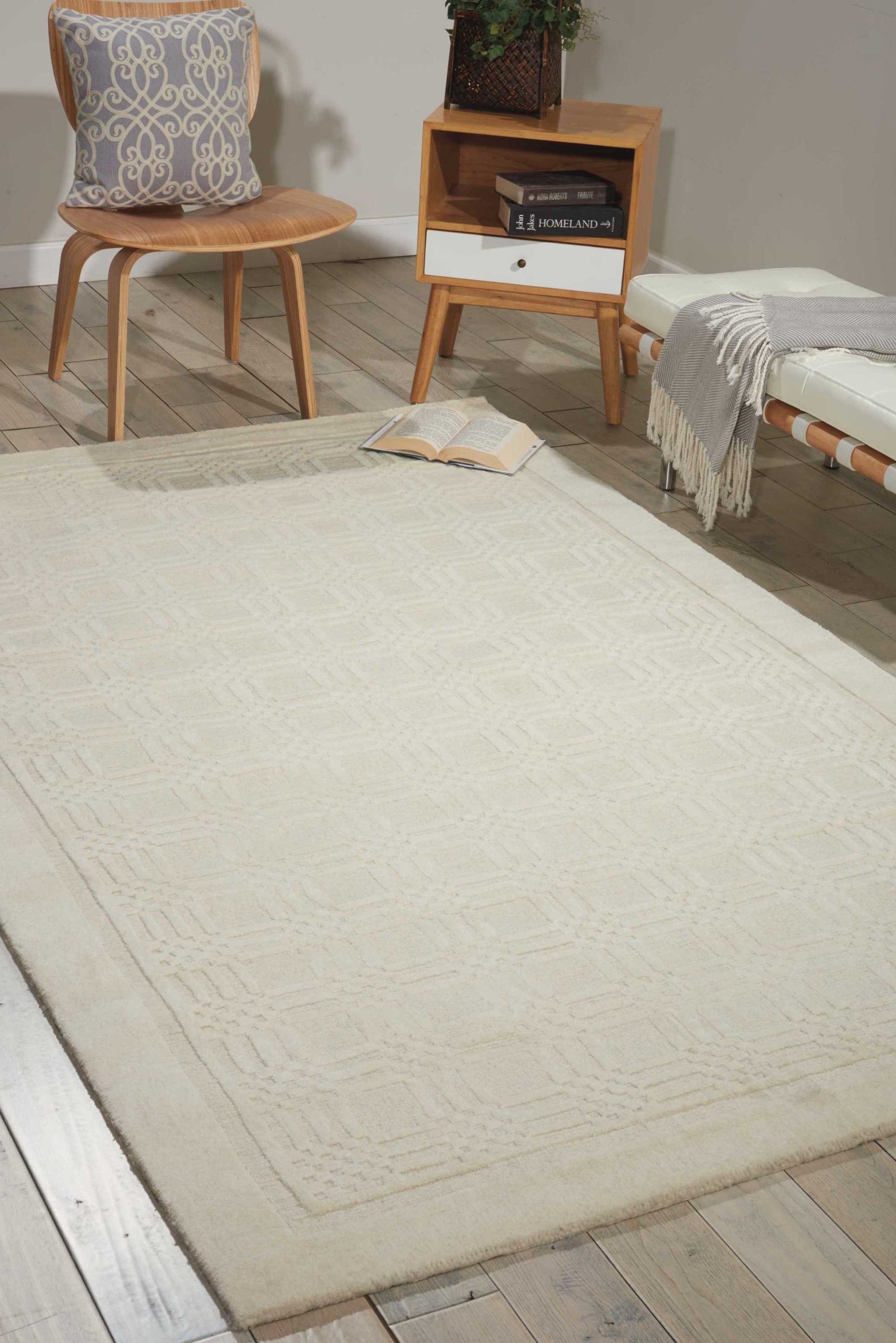Nourison Home Westport  Ivory  Transitional