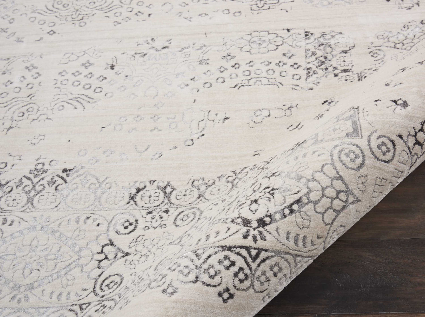 Nourison Home Silver Screen  Ivory Grey  Transitional