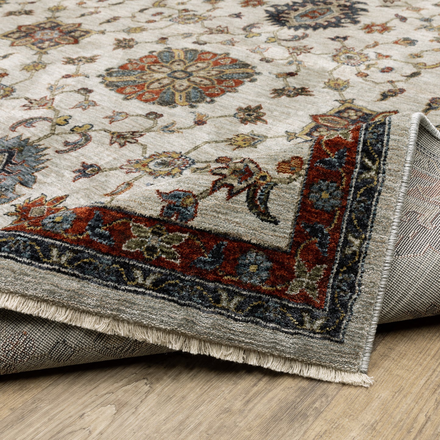 Oriental Weavers Aberdeen  Ivory Multi Traditional
