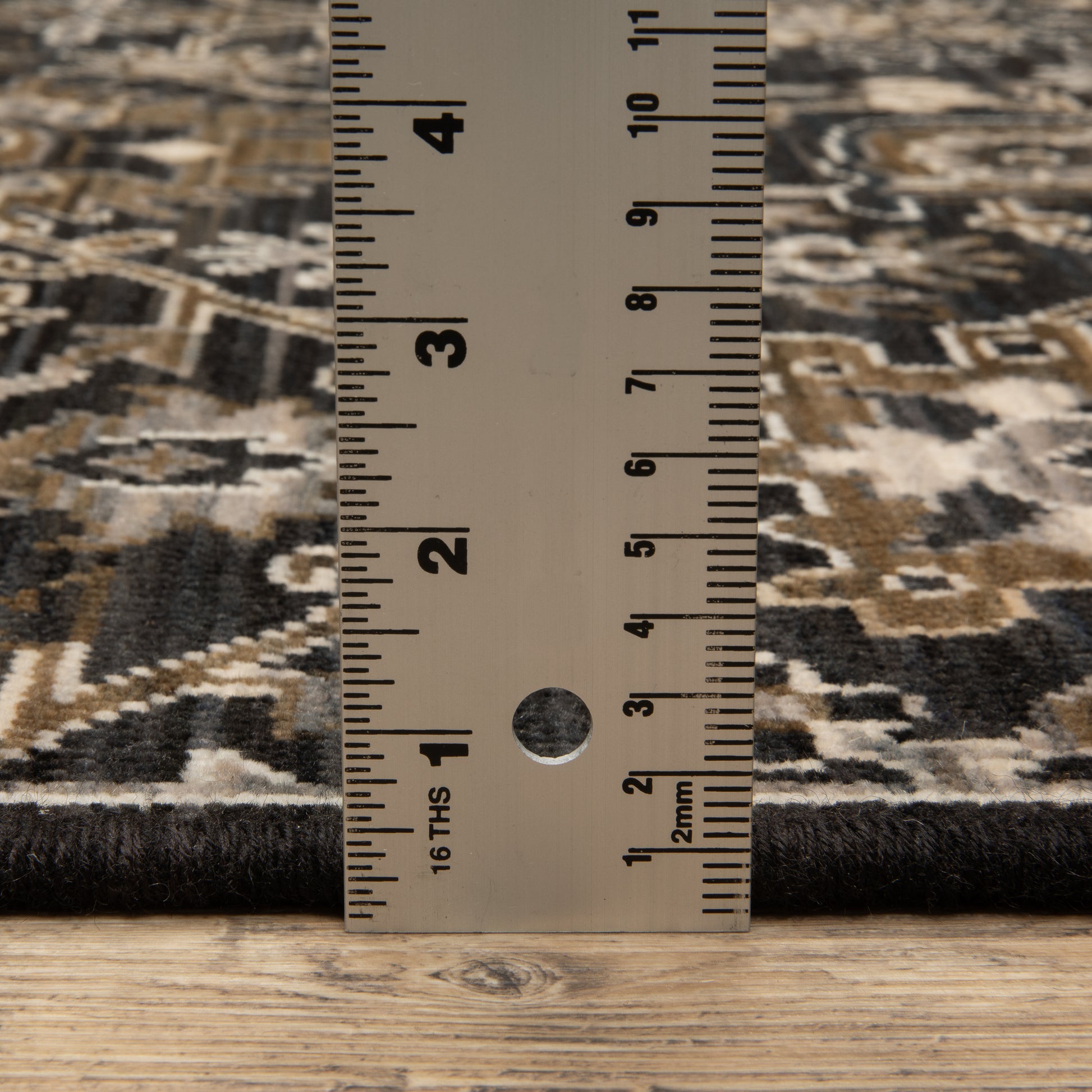 Oriental Weavers Acacia  Black Tan Traditional