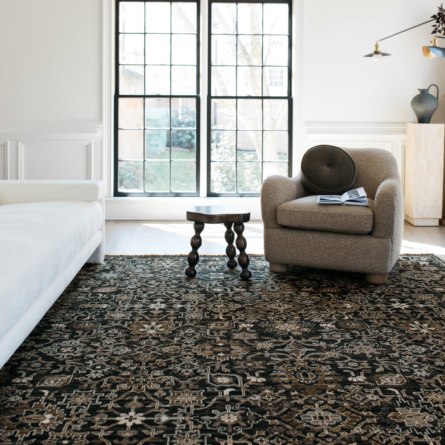 Oriental Weavers Acacia  Black Tan Traditional