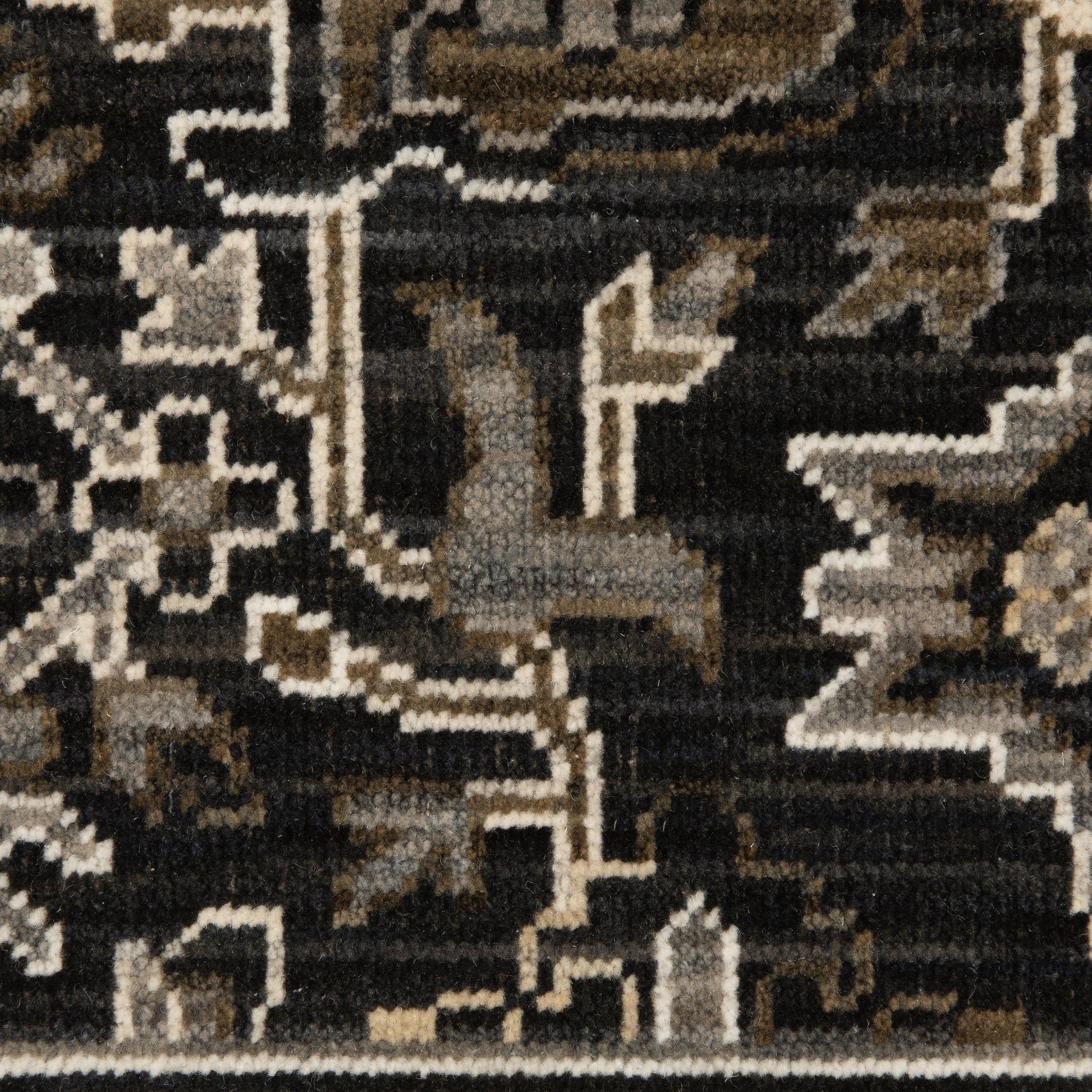 Oriental Weavers Acacia  Black Tan Traditional