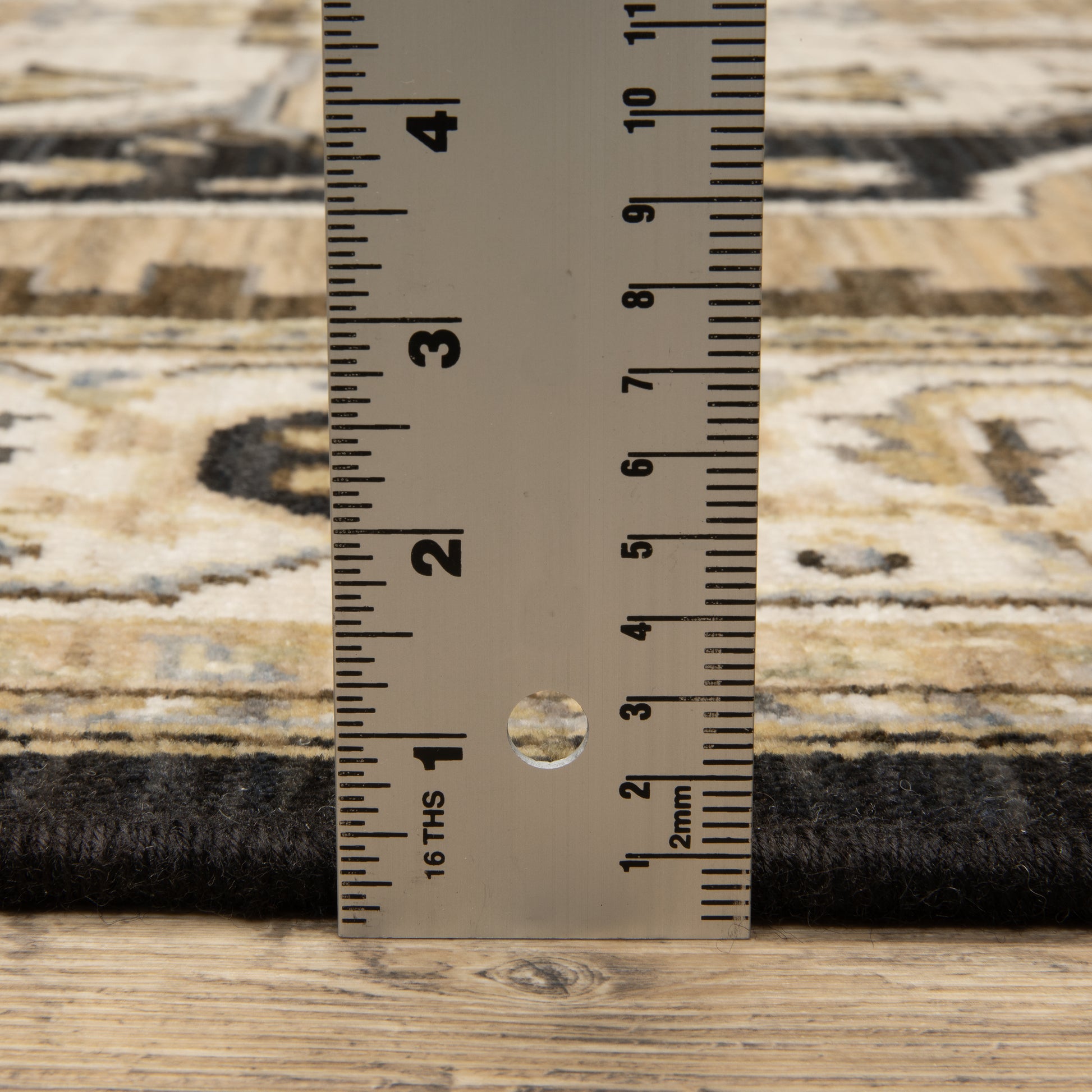 Oriental Weavers Acacia  Tan Black Traditional