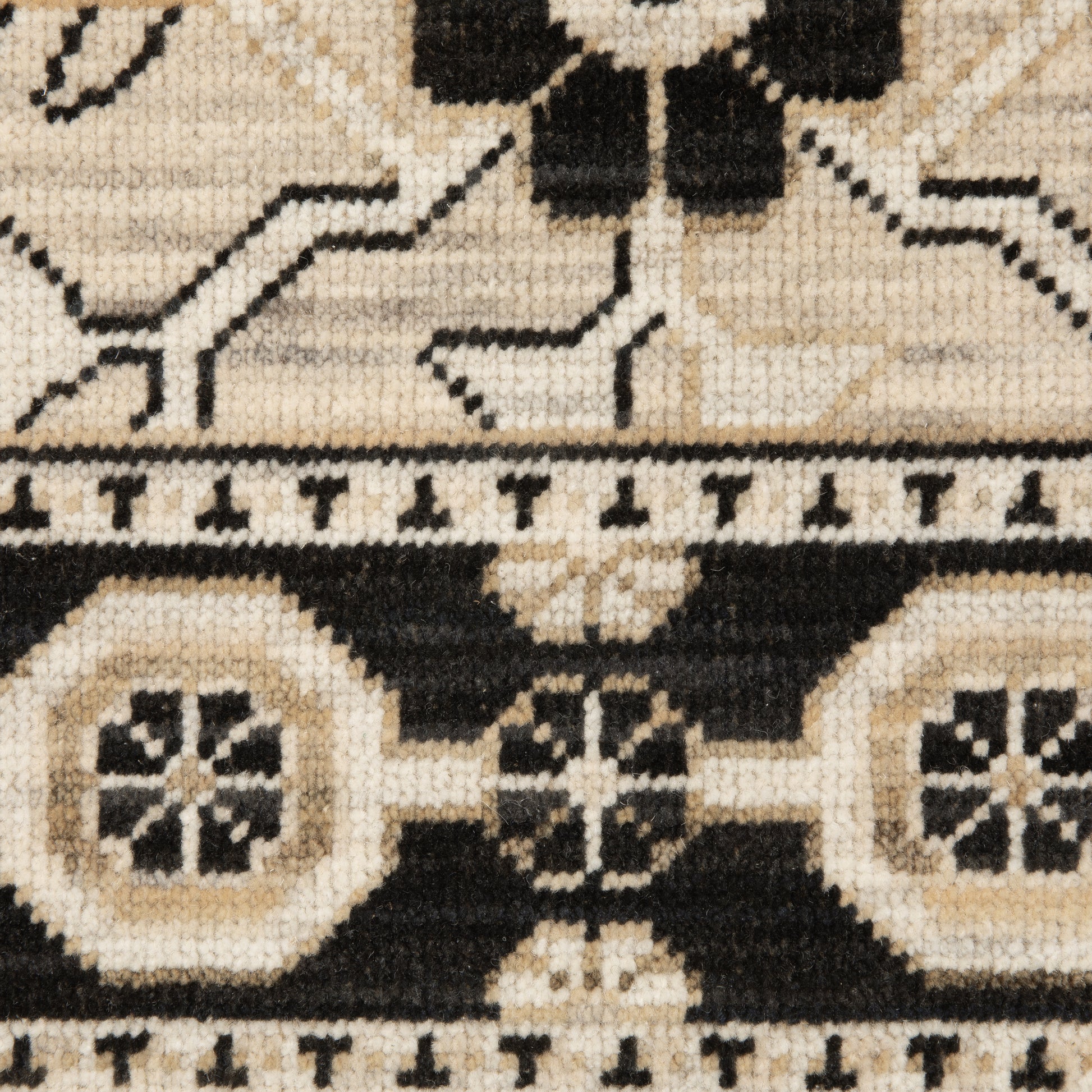 Oriental Weavers Acacia  Beige Black Traditional