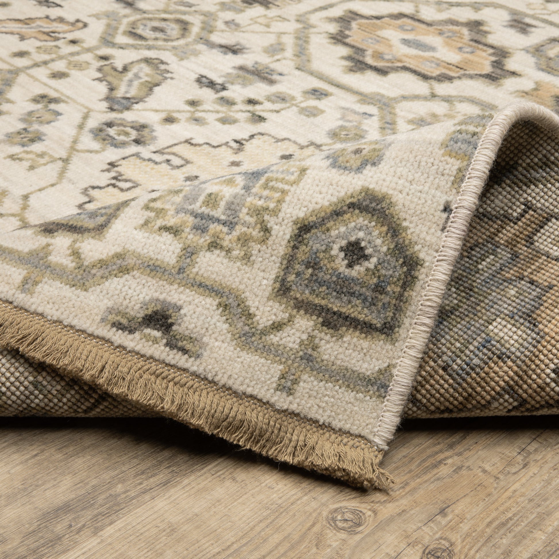 Oriental Weavers Acacia  Beige Tan Traditional
