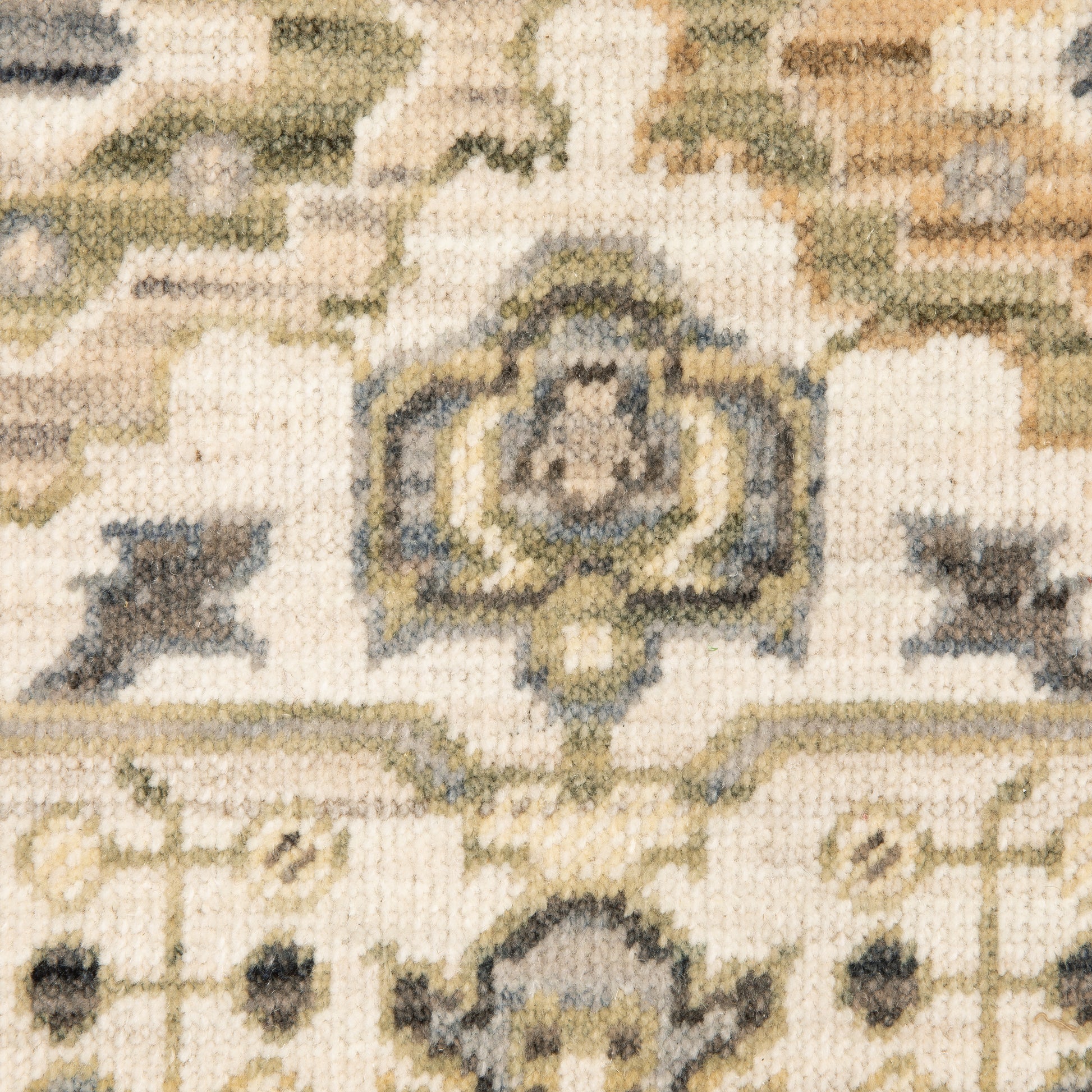 Oriental Weavers Acacia  Beige Tan Traditional