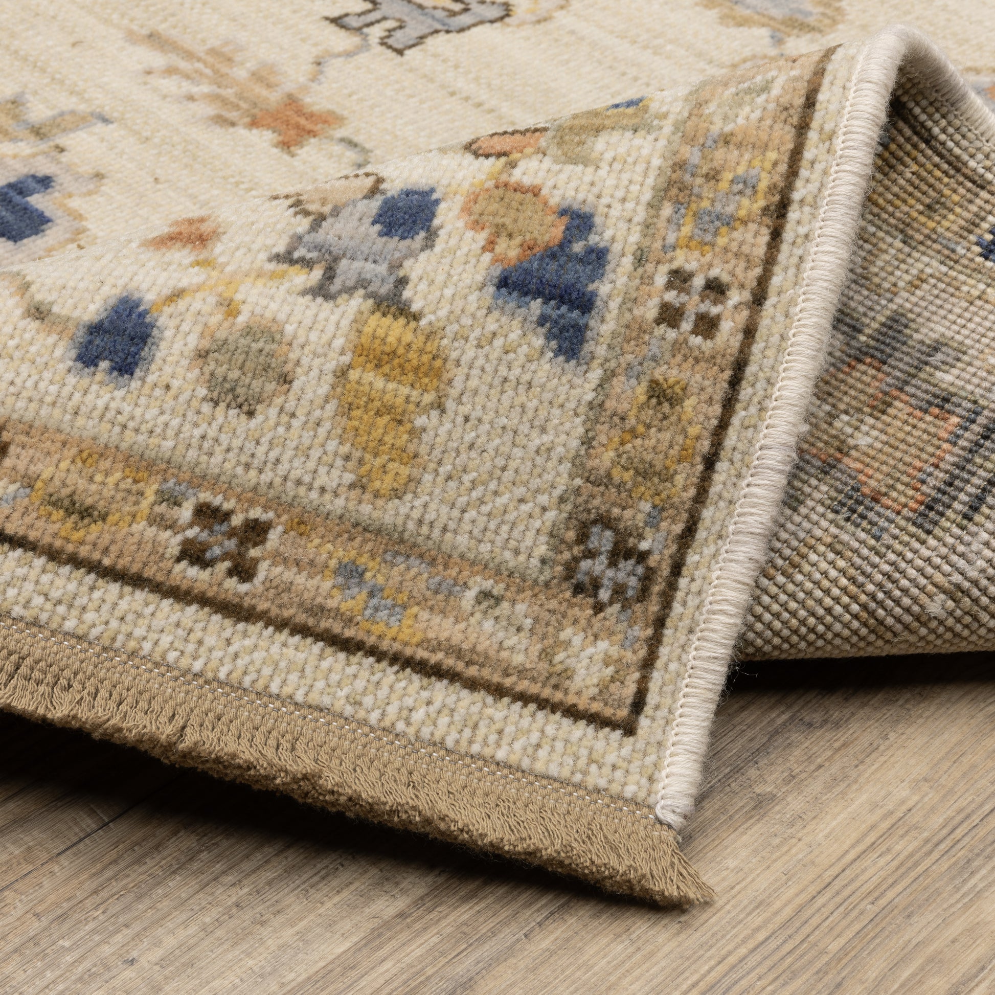 Oriental Weavers Acacia  Beige Tan Traditional