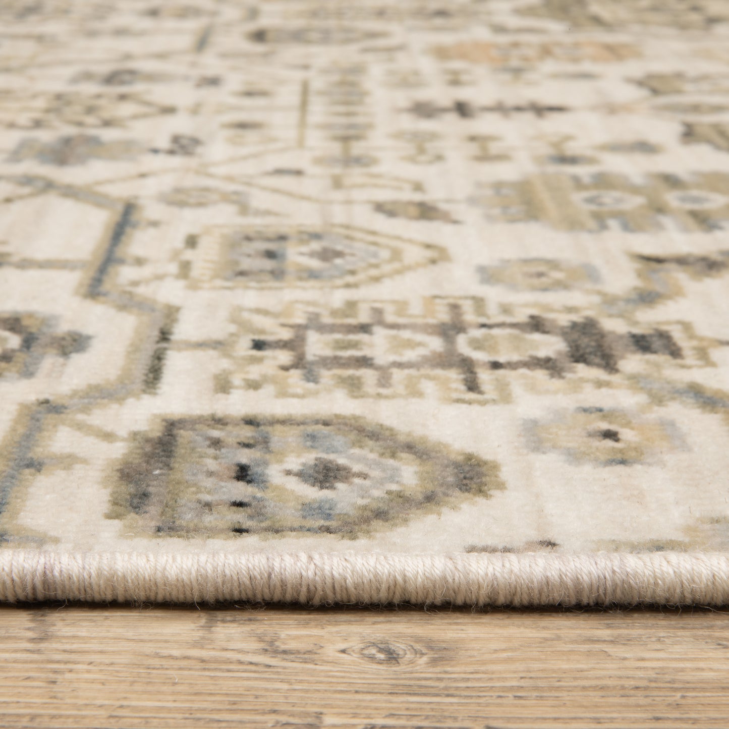 Oriental Weavers Acacia  Ivory Gold Traditional
