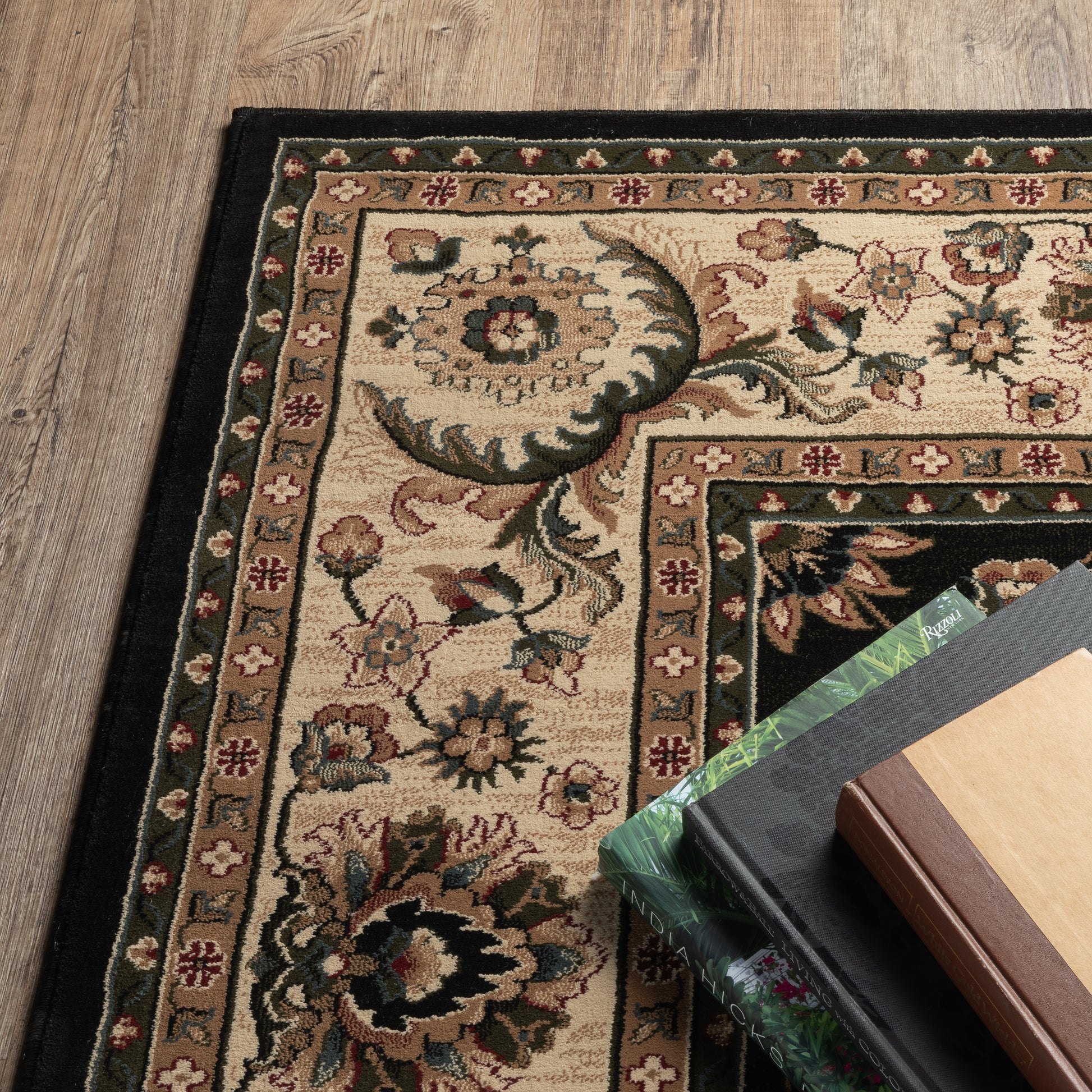 Oriental Weavers Ariana  Black Ivory Traditional