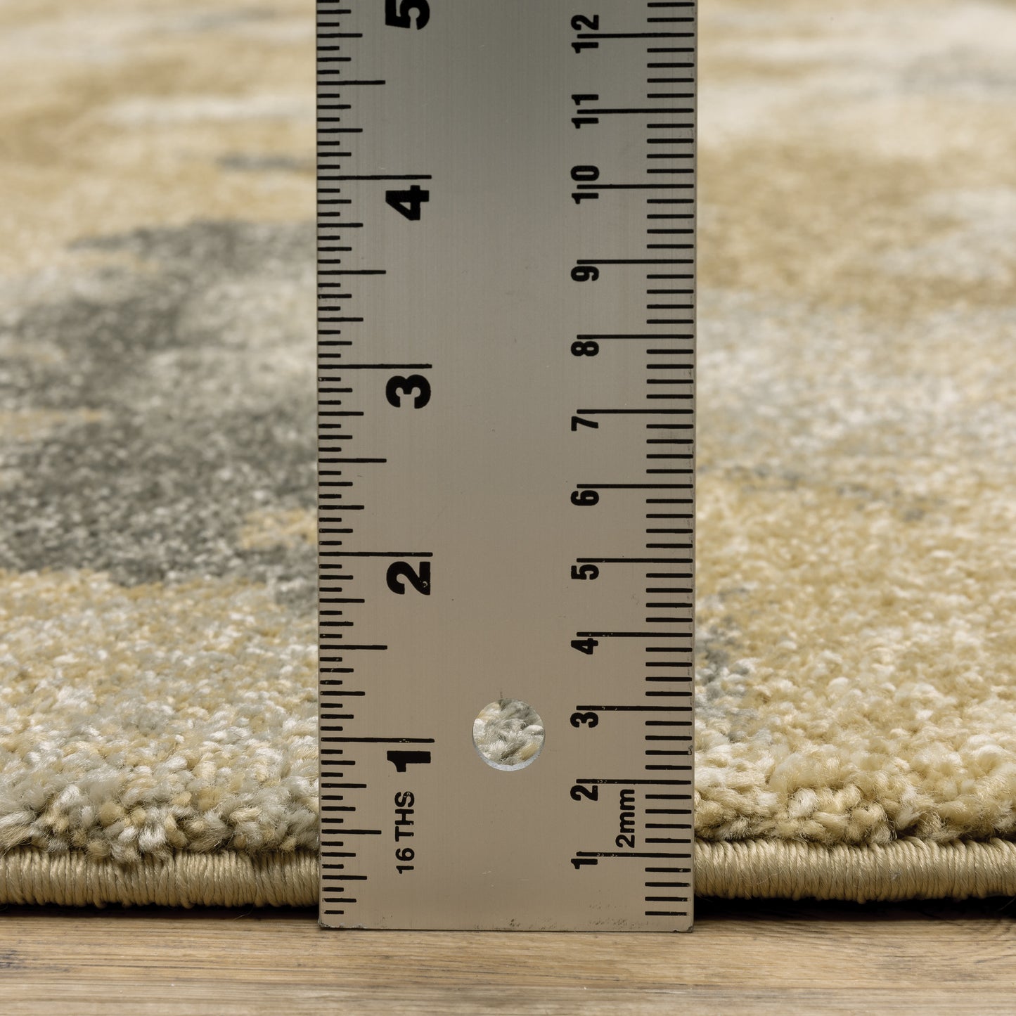 Oriental Weavers Astor  Beige Gold Modern & Contemporary