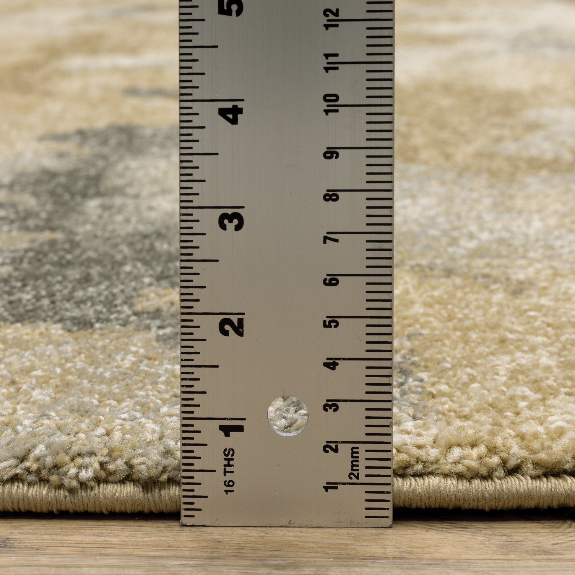 Oriental Weavers Astor  Beige Gold Modern & Contemporary