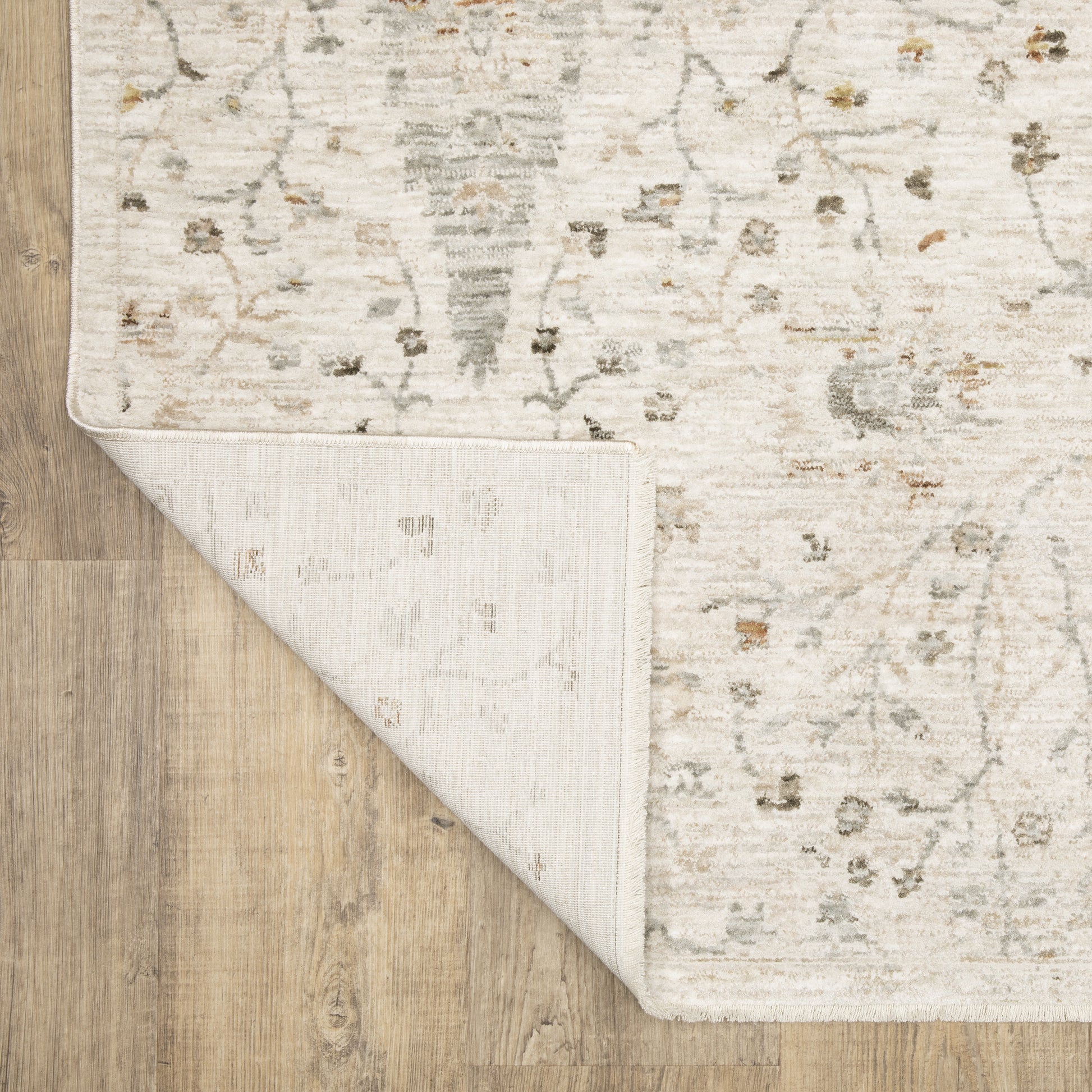 Oriental Weavers Avalon  Ivory Beige Traditional