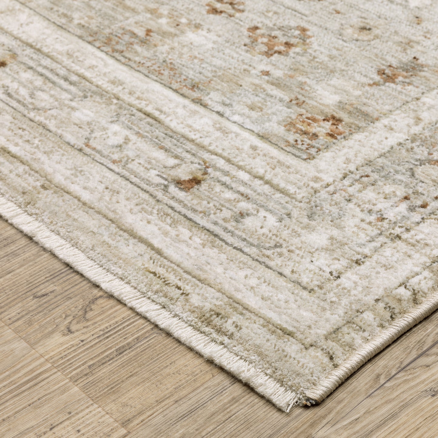 Oriental Weavers Avalon  Beige Ivory Traditional
