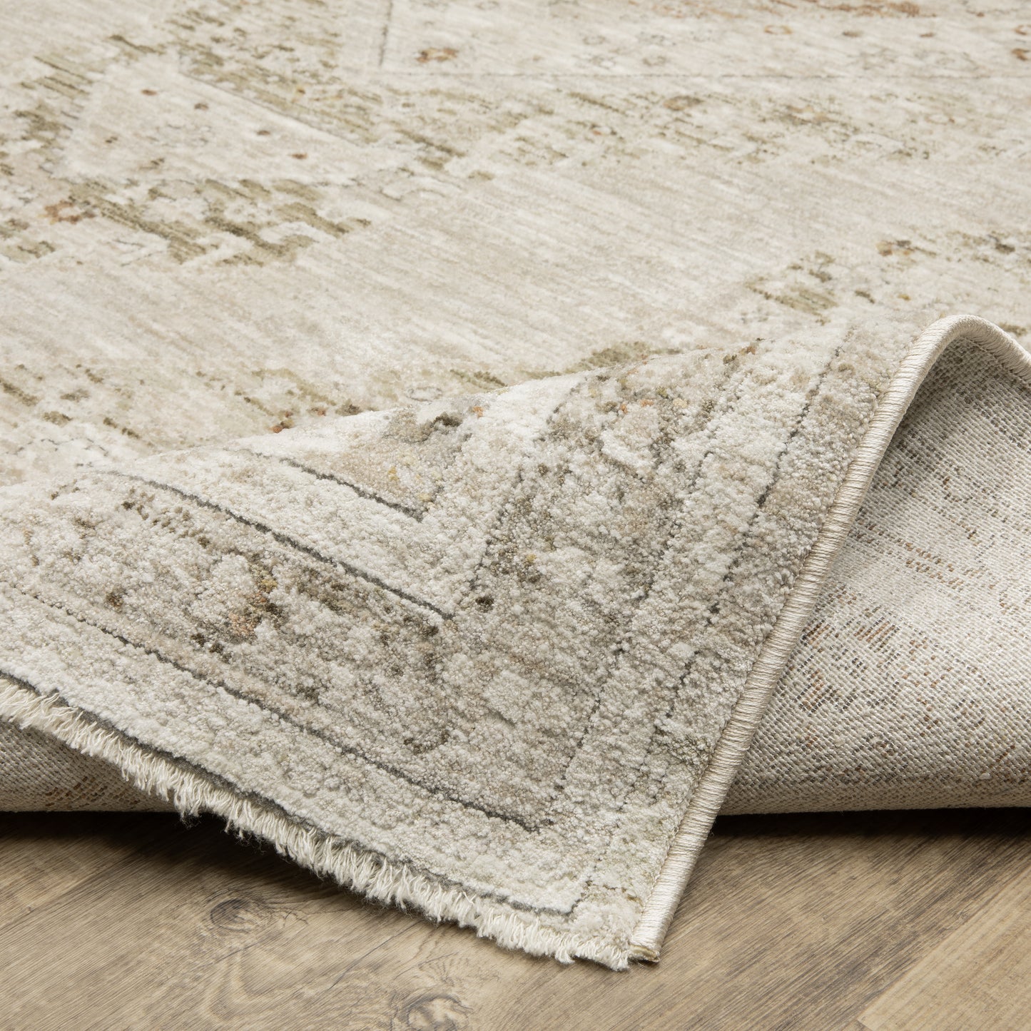 Oriental Weavers Avalon  Beige Ivory Traditional