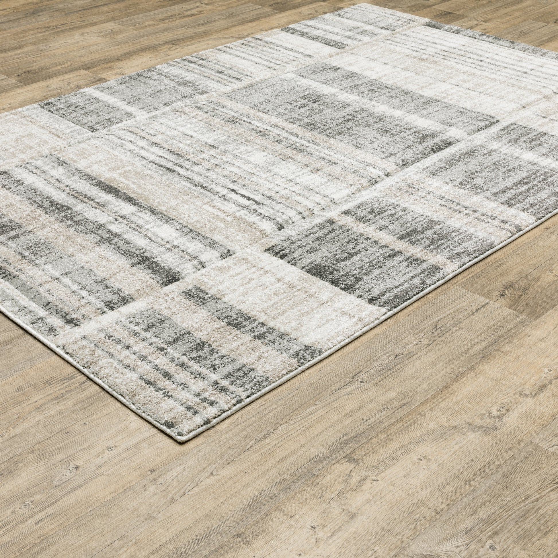 Oriental Weavers Cambria  Tan Charcoal Modern & Contemporary