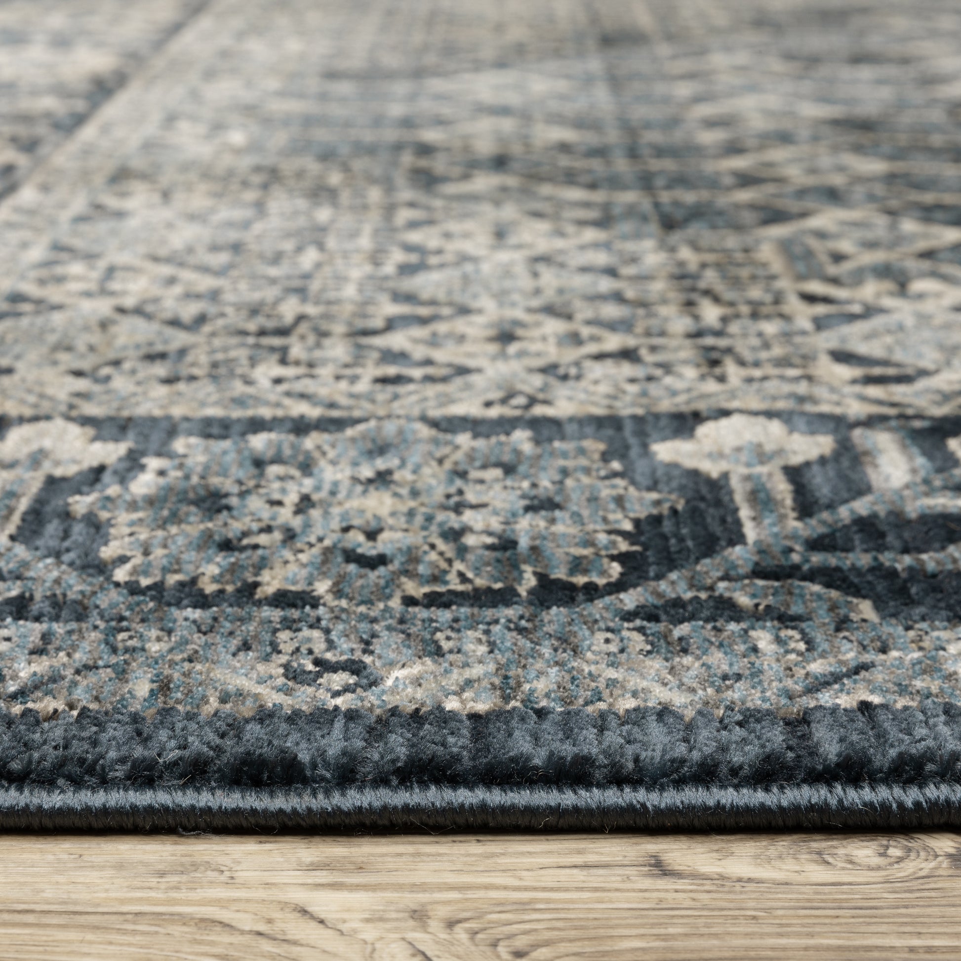 Oriental Weavers Capella  Blue Ivory Traditional