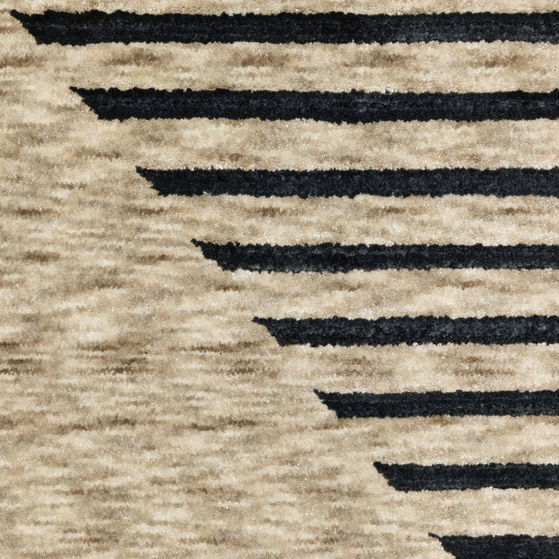 Oriental Weavers Capella  Beige Navy Modern & Contemporary