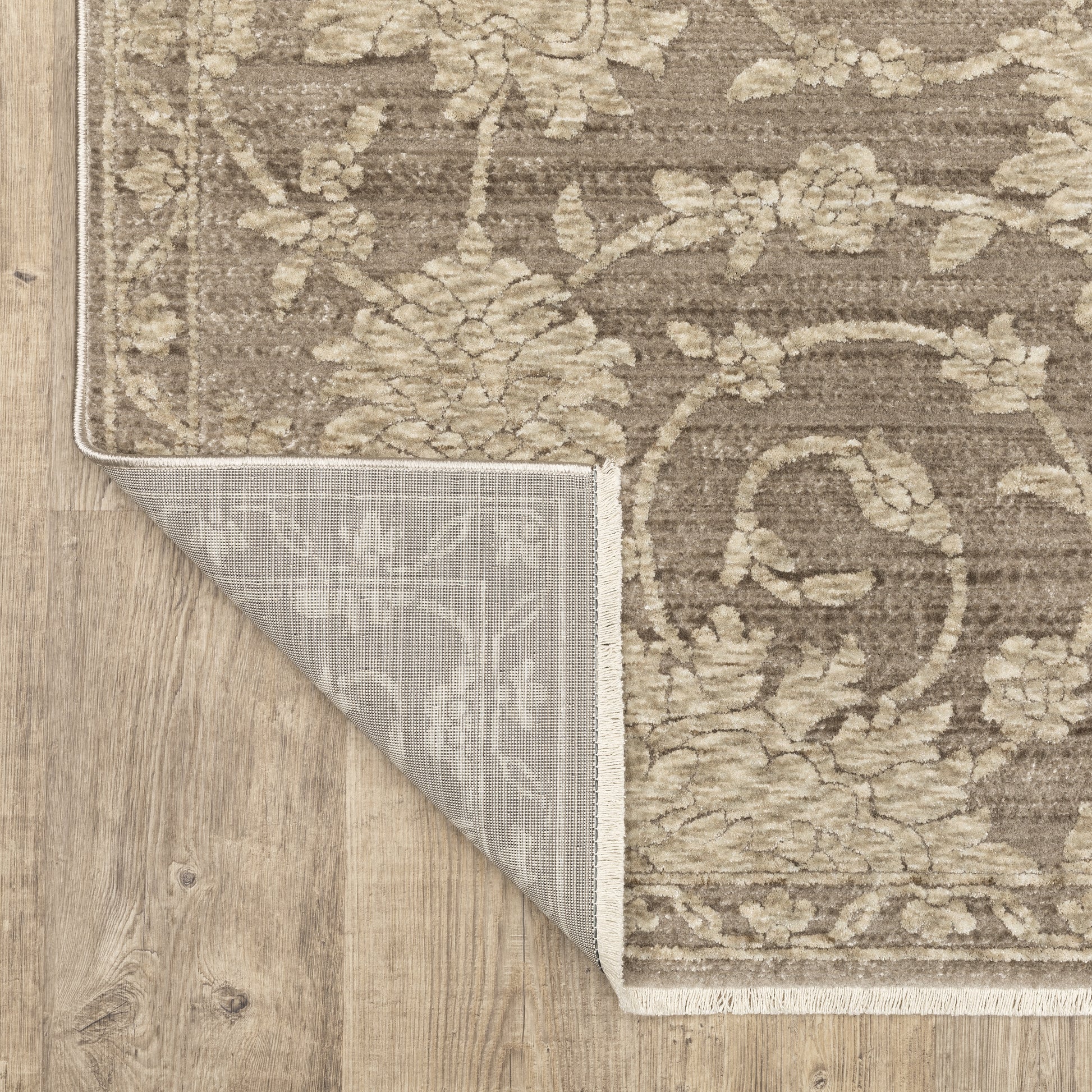 Oriental Weavers Capella  Grey Beige Traditional
