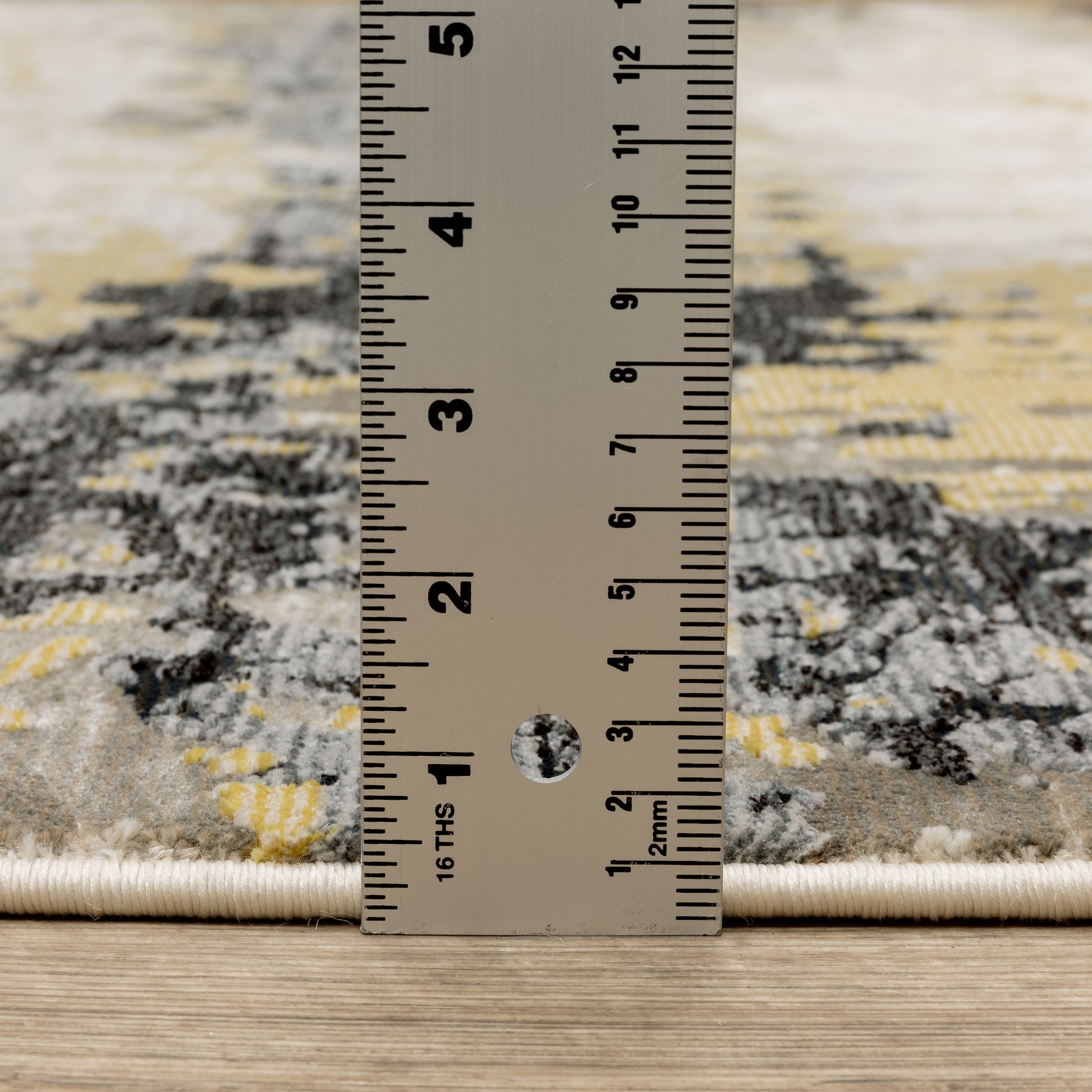 Oriental Weavers Caravan  Grey Gold Modern & Contemporary