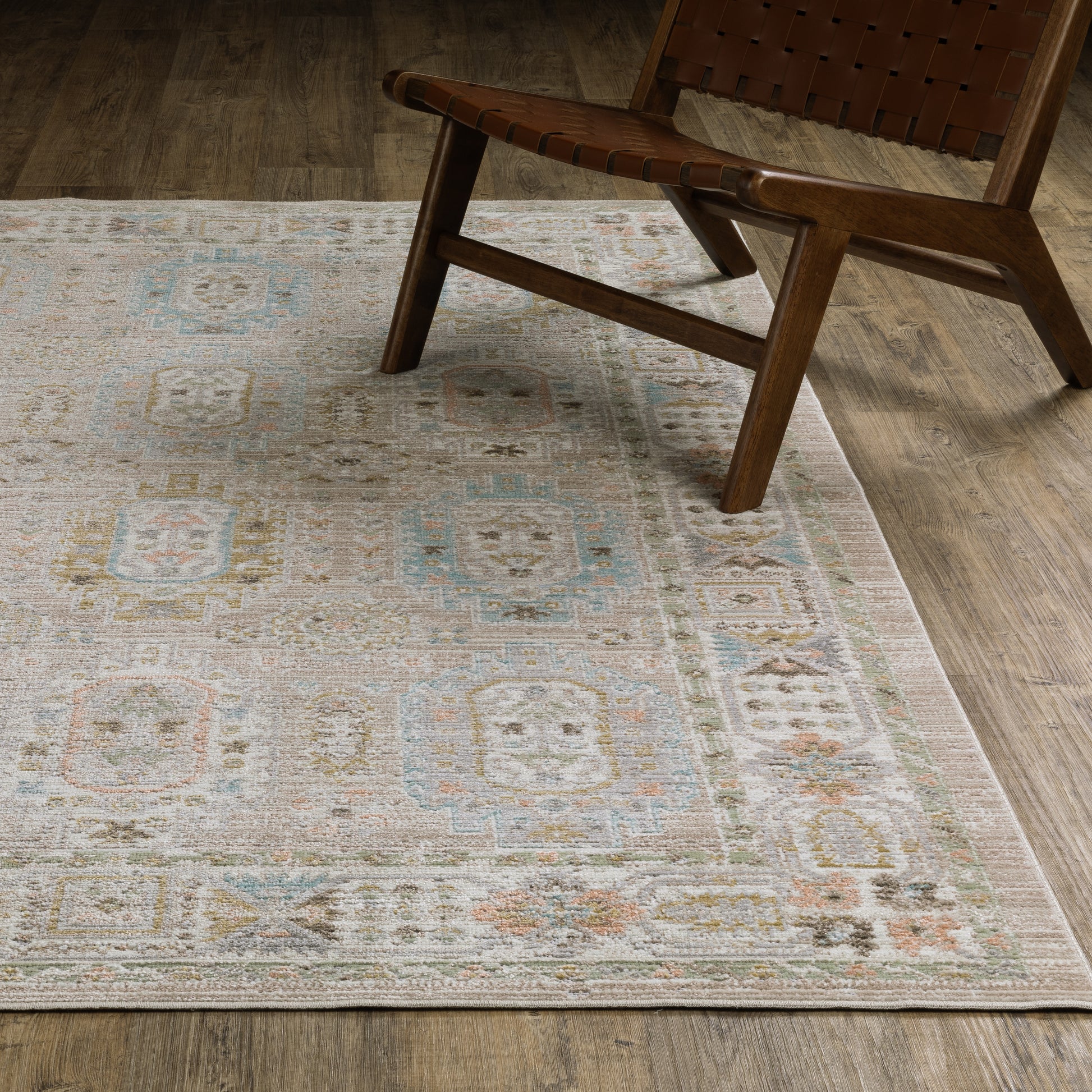 Oriental Weavers Cavett  Beige Blue Vintage