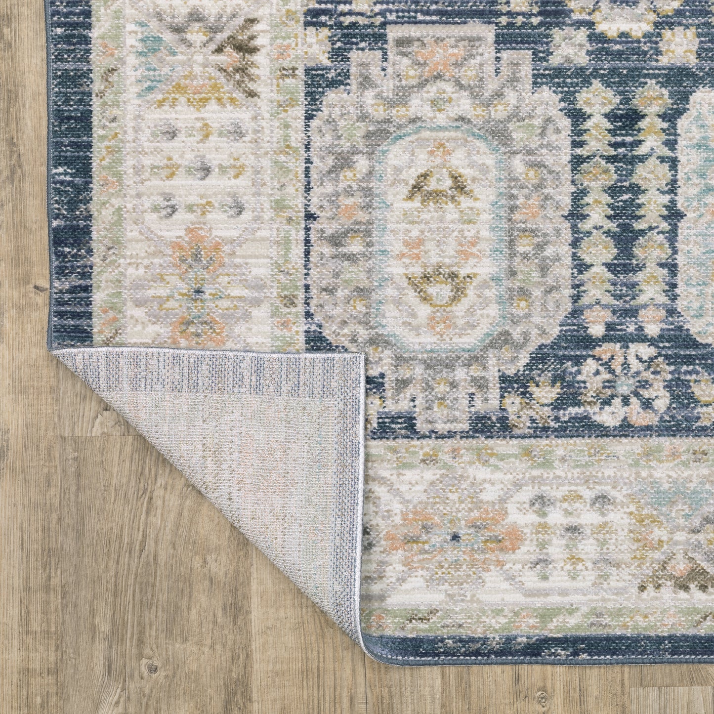 Oriental Weavers Cavett  Blue Ivory Vintage