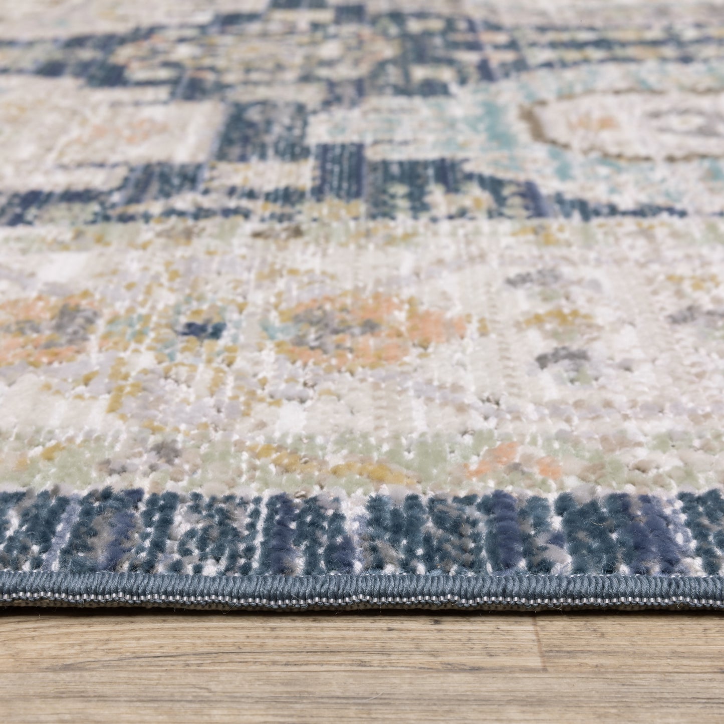 Oriental Weavers Cavett  Blue Ivory Vintage