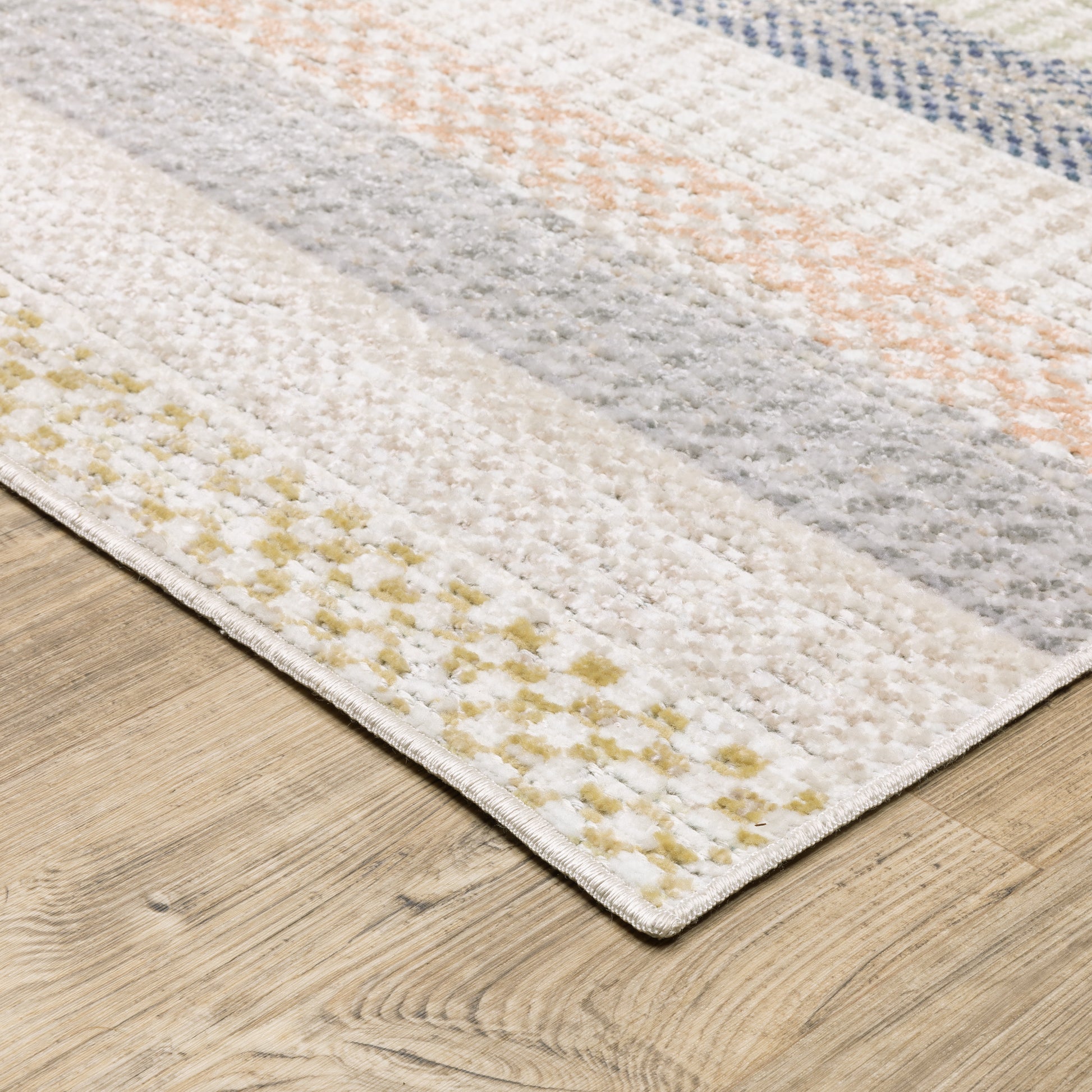 Oriental Weavers Cavett  Ivory Multi Cottage