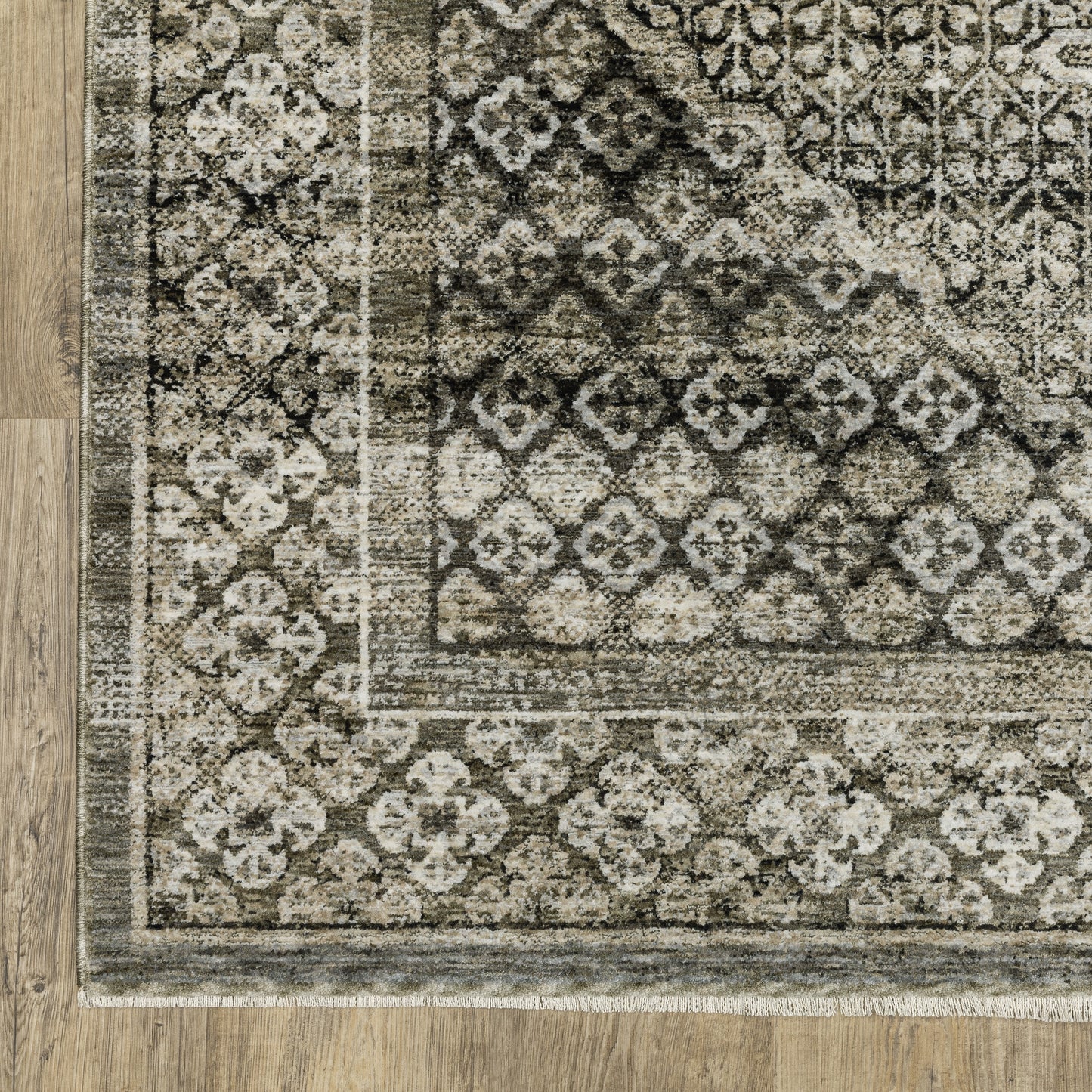 Oriental Weavers Chamberlain  Grey Beige Traditional