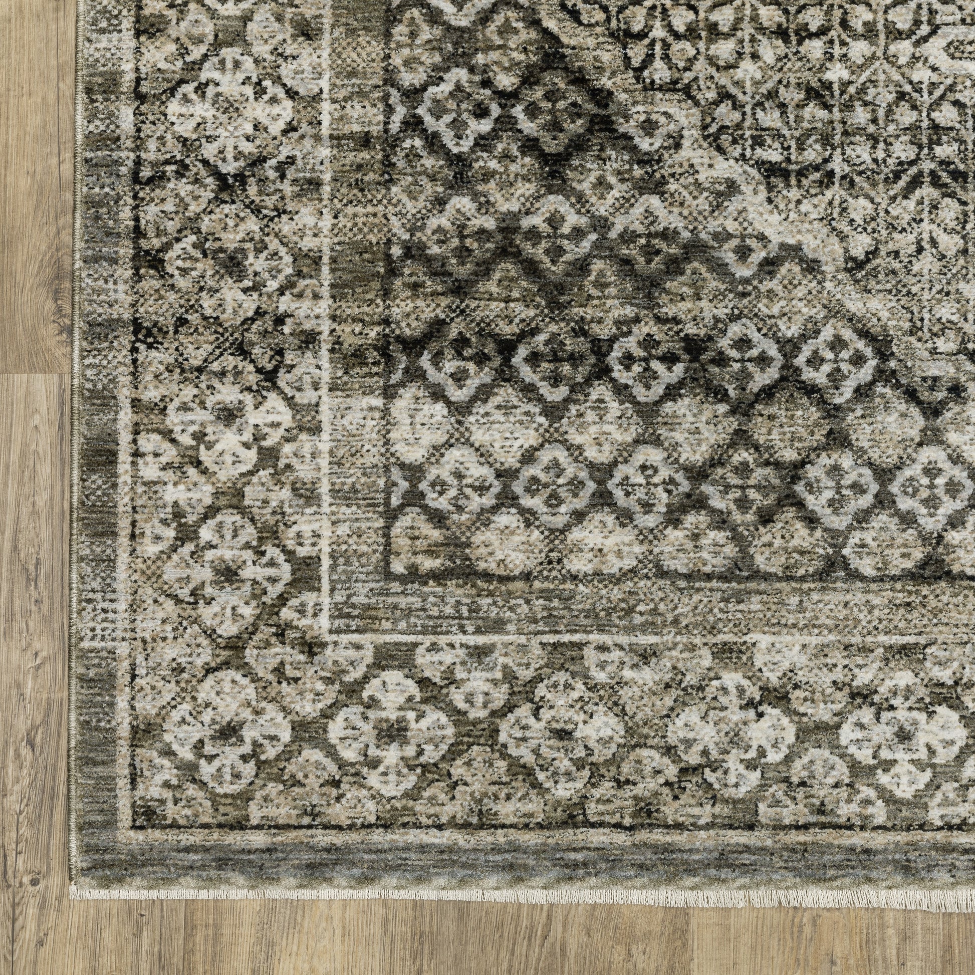 Oriental Weavers Chamberlain  Grey Beige Traditional